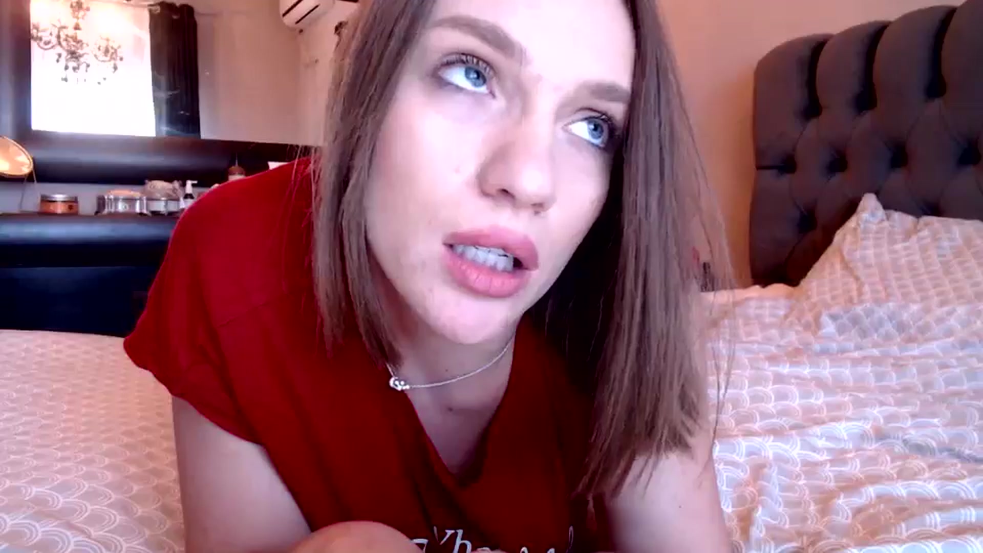 Gallery image thumbnail from call_me_em's myfreecams stream on, 04/28/2024, 09:17 image 6 of 20
