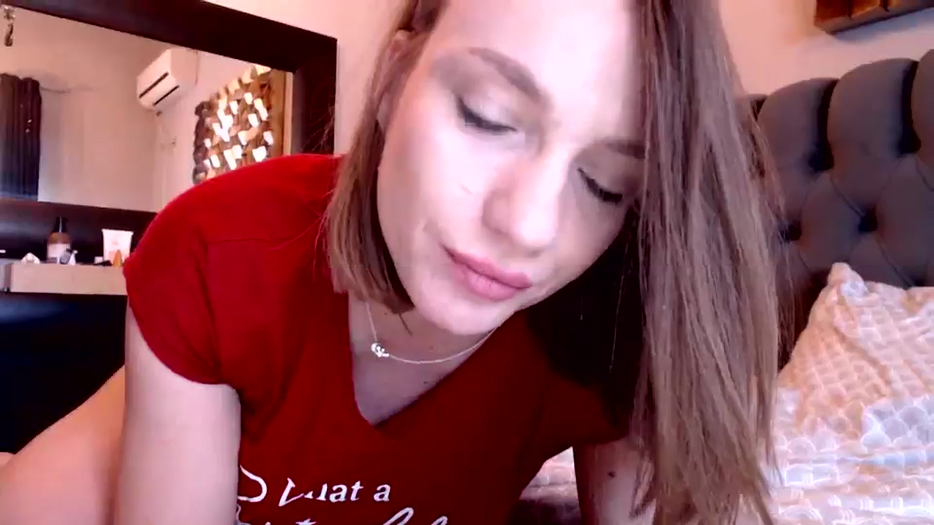 Gallery image thumbnail from call_me_em's myfreecams stream on, 04/28/2024, 09:17 image 4 of 20