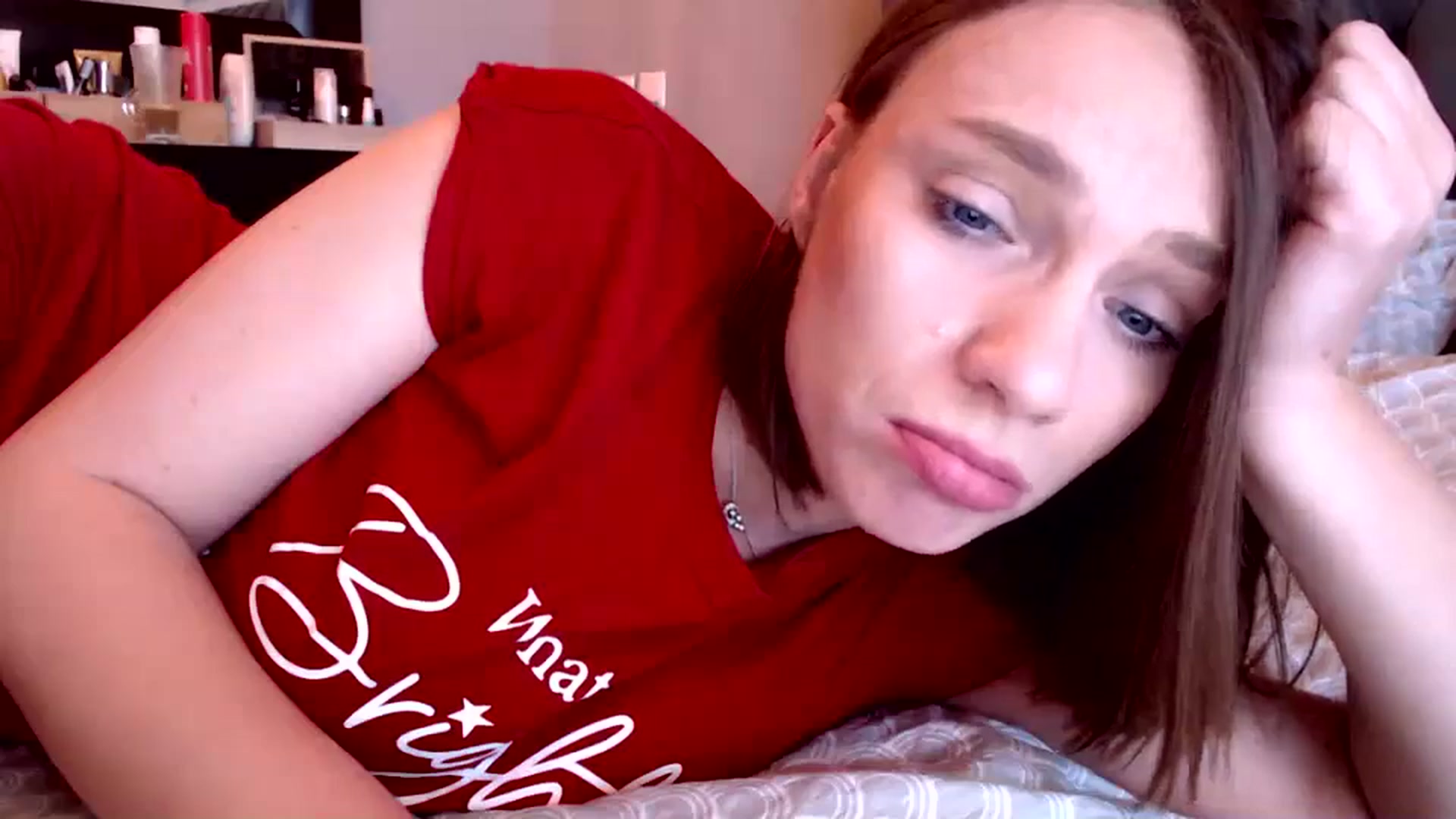 Gallery image thumbnail from call_me_em's myfreecams stream on, 04/28/2024, 10:37 image 5 of 20