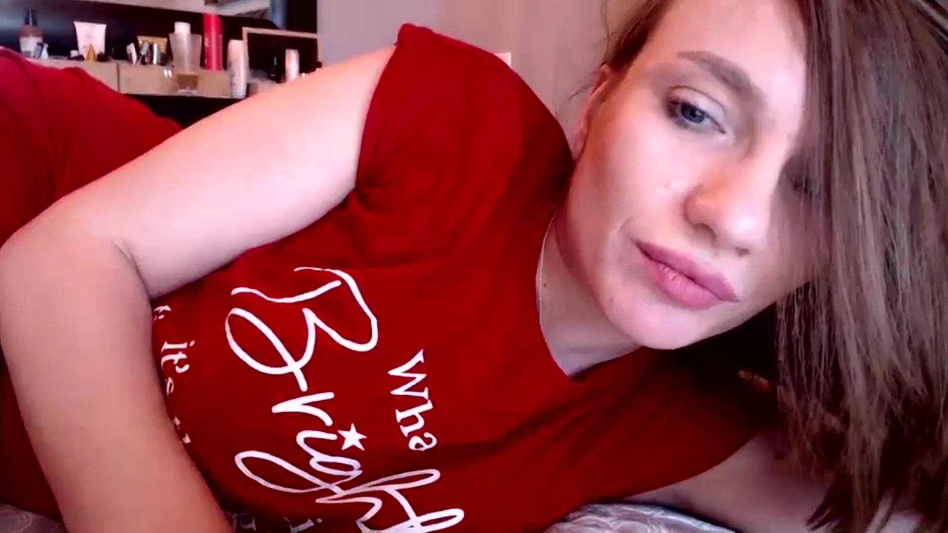 Gallery image thumbnail from call_me_em's myfreecams stream on, 04/28/2024, 10:37 image 7 of 20