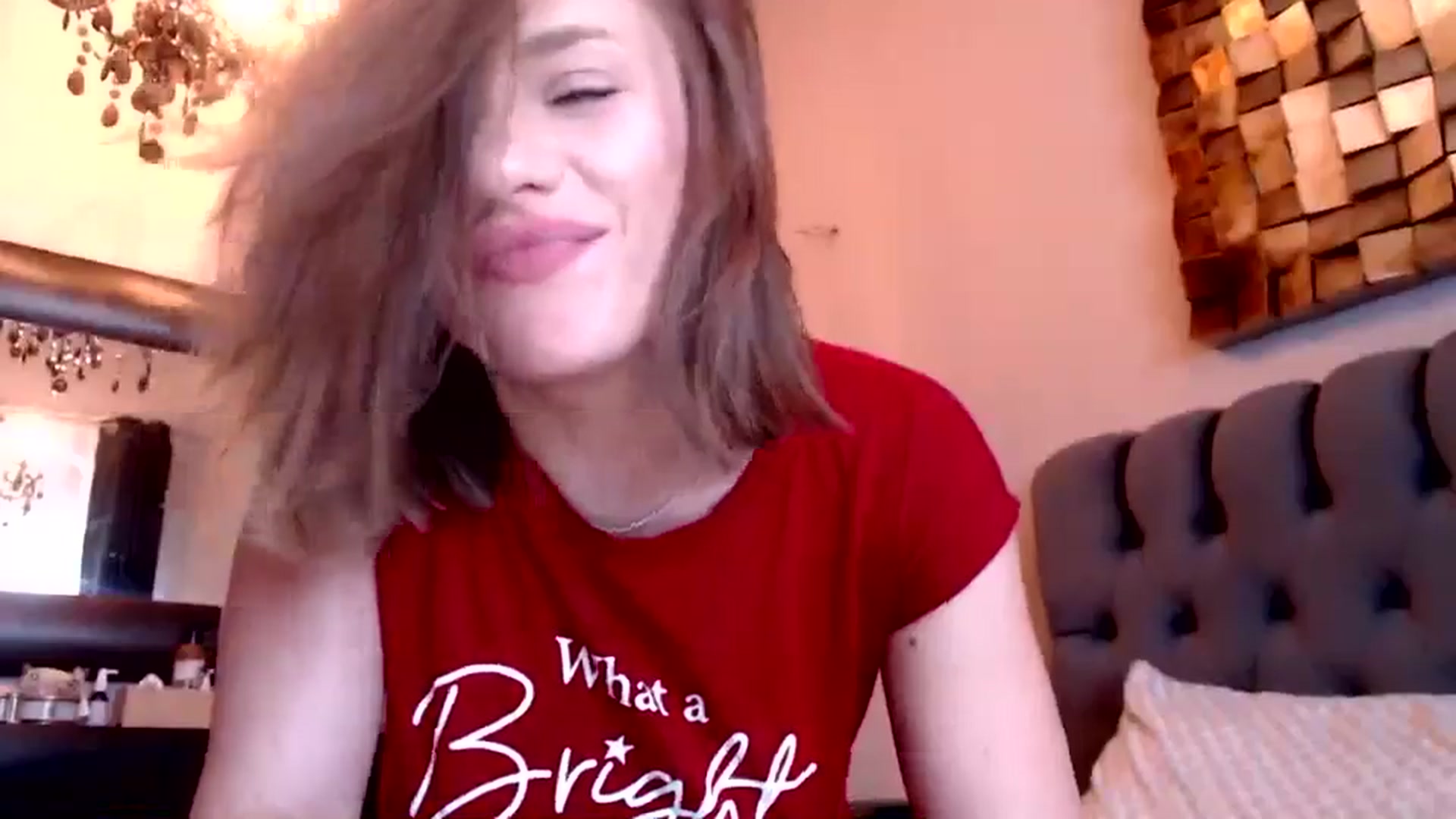 Gallery image thumbnail from call_me_em's myfreecams stream on, 04/28/2024, 10:37 image 2 of 20