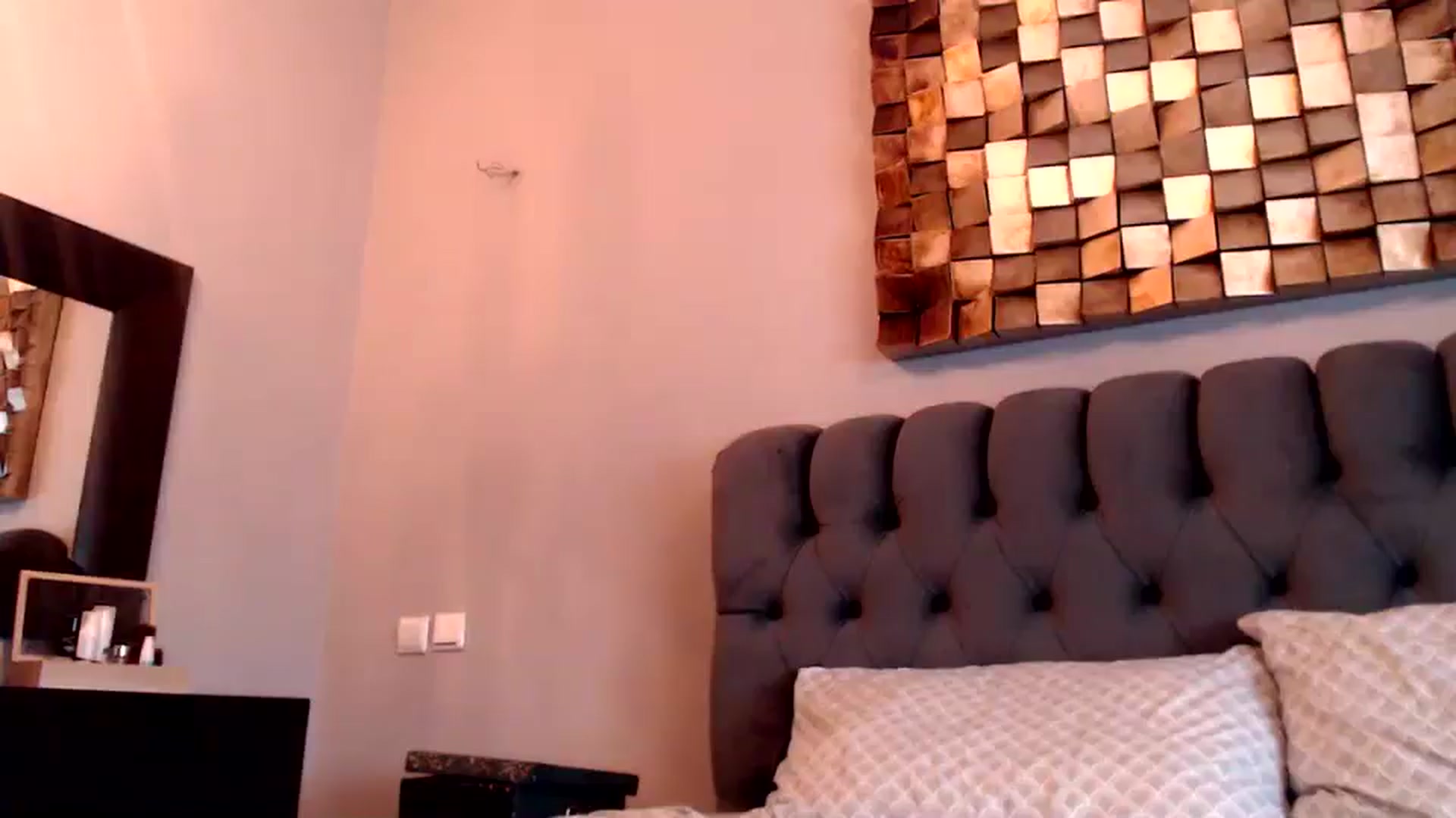 Gallery image thumbnail from call_me_em's myfreecams stream on, 05/02/2024, 08:54 image 17 of 20