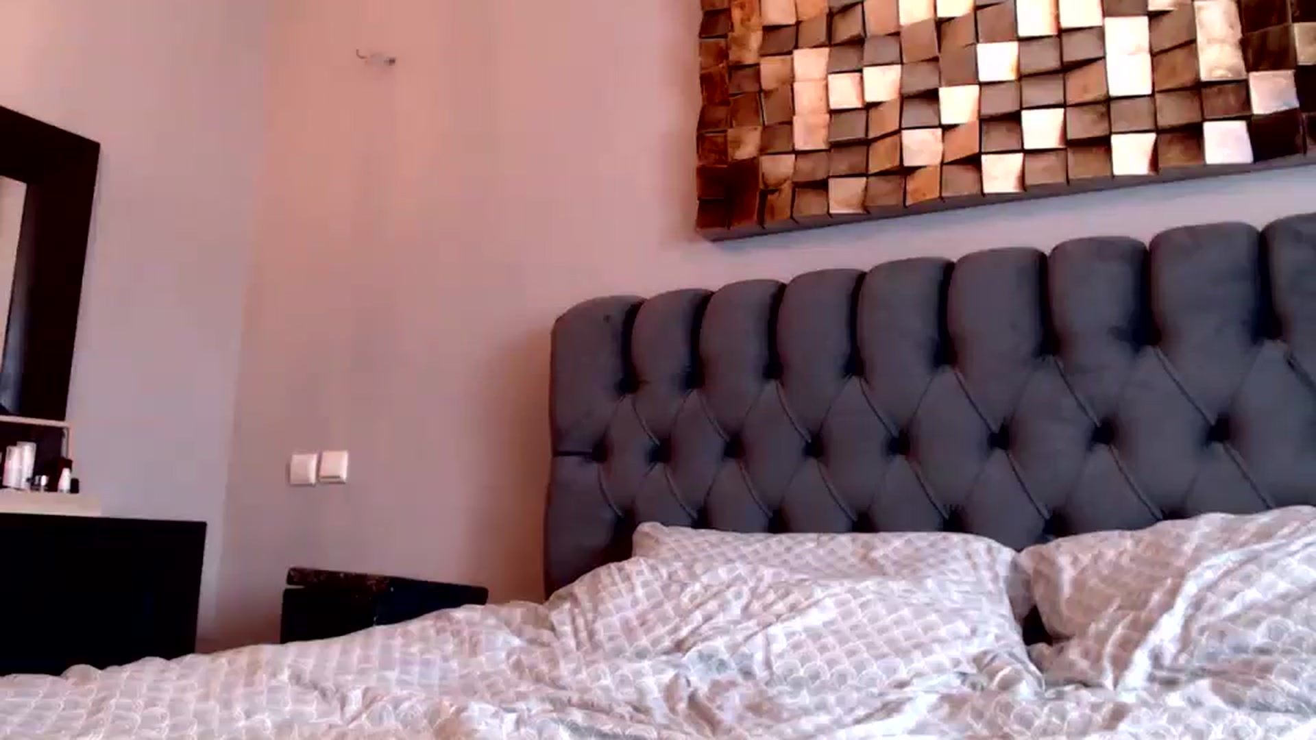 Gallery image thumbnail from call_me_em's myfreecams stream on, 05/03/2024, 10:12 image 2 of 20