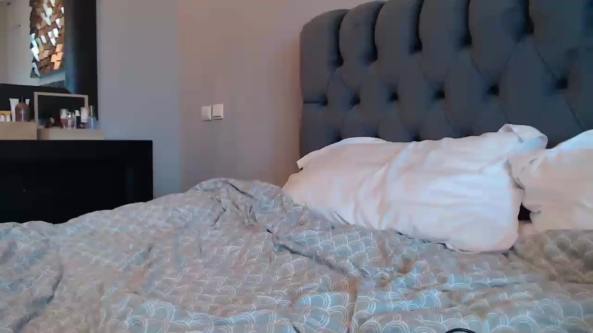 Gallery image thumbnail from call_me_em's myfreecams stream on, 06/23/2024, 12:34 image 9 of 20