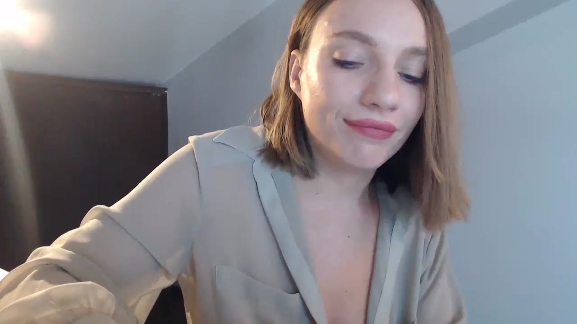 Gallery image thumbnail from call_me_em's myfreecams stream on, 08/18/2024, 07:30 image 8 of 20