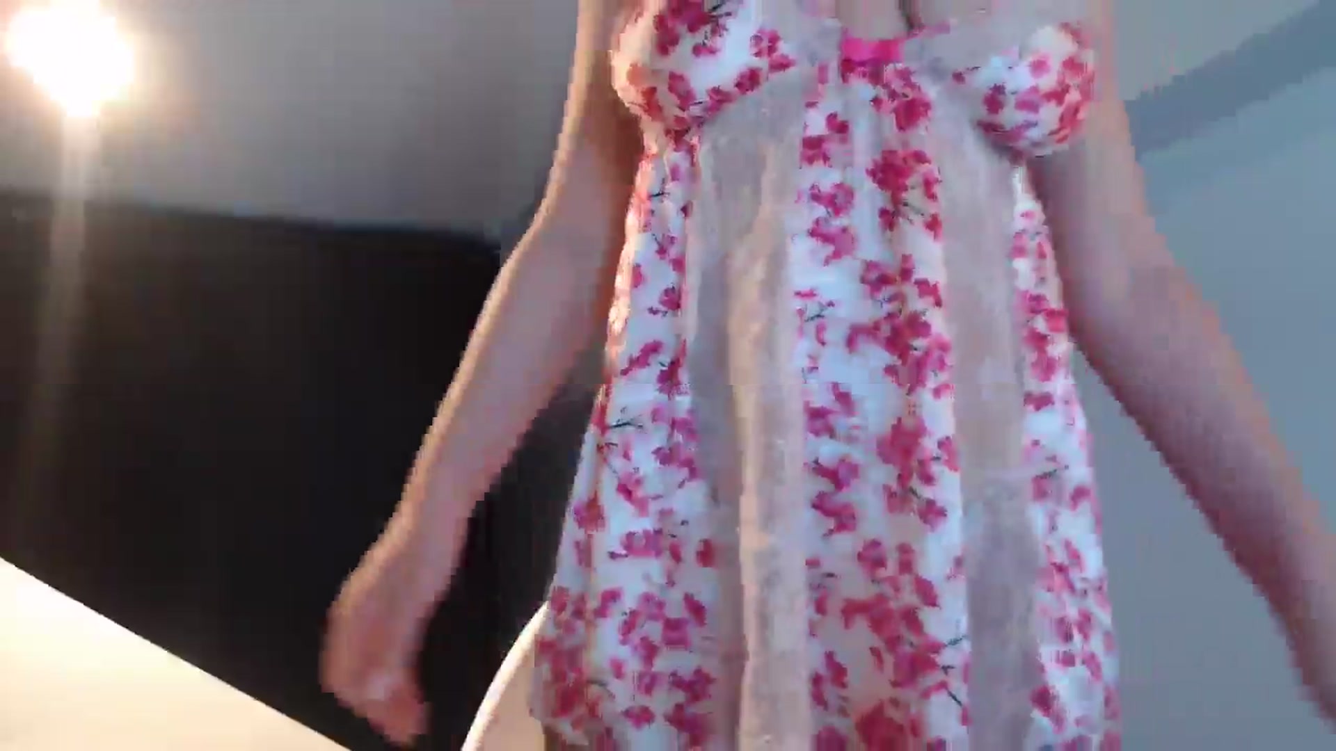 Gallery image thumbnail from call_me_em's myfreecams stream on, 09/08/2024, 07:23 image 2 of 20