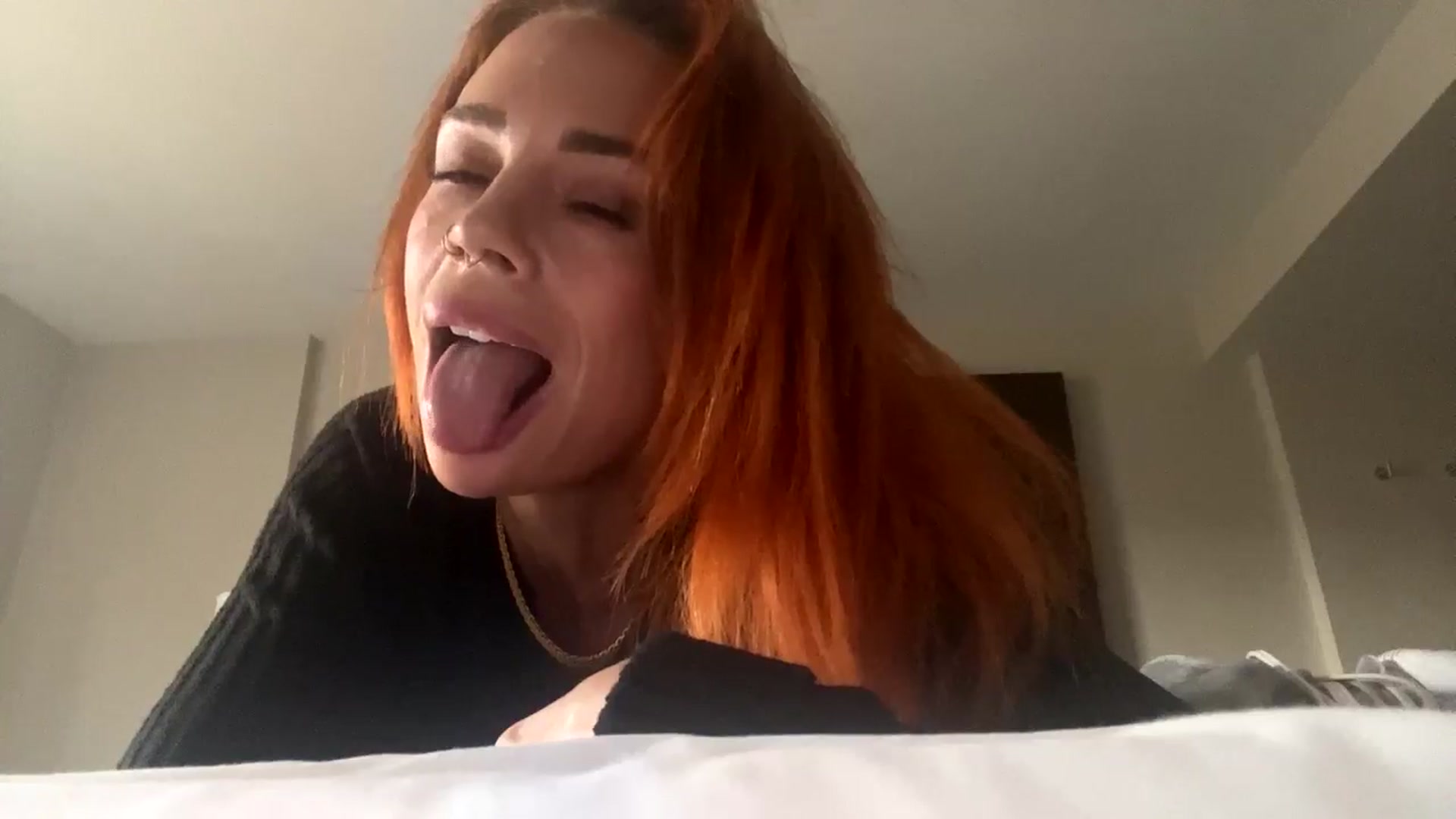 Gallery image thumbnail from callyoudaddy's myfreecams stream on, 11/11/2024, 23:50 image 4 of 20