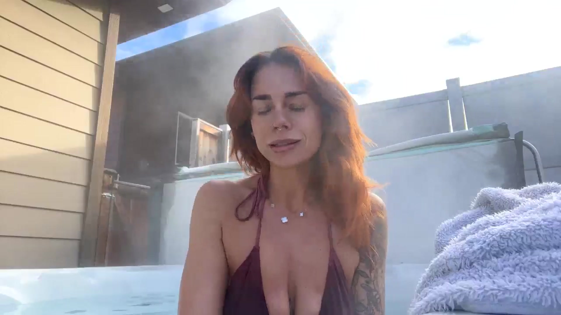 Gallery image thumbnail from callyoudaddy's myfreecams stream on, 11/19/2024, 19:38 image 10 of 20