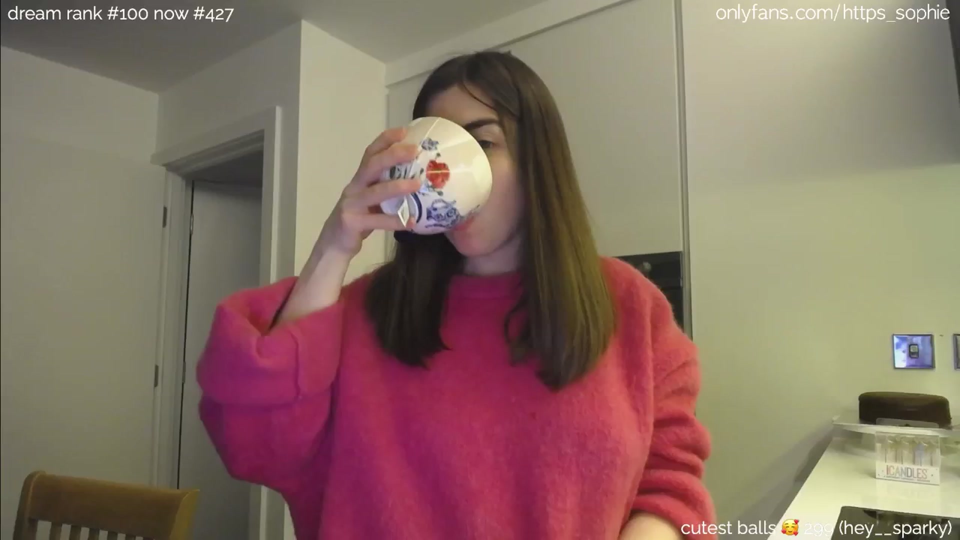 Gallery image thumbnail from camguurl's myfreecams stream on, 06/30/2024, 02:22 image 2 of 20