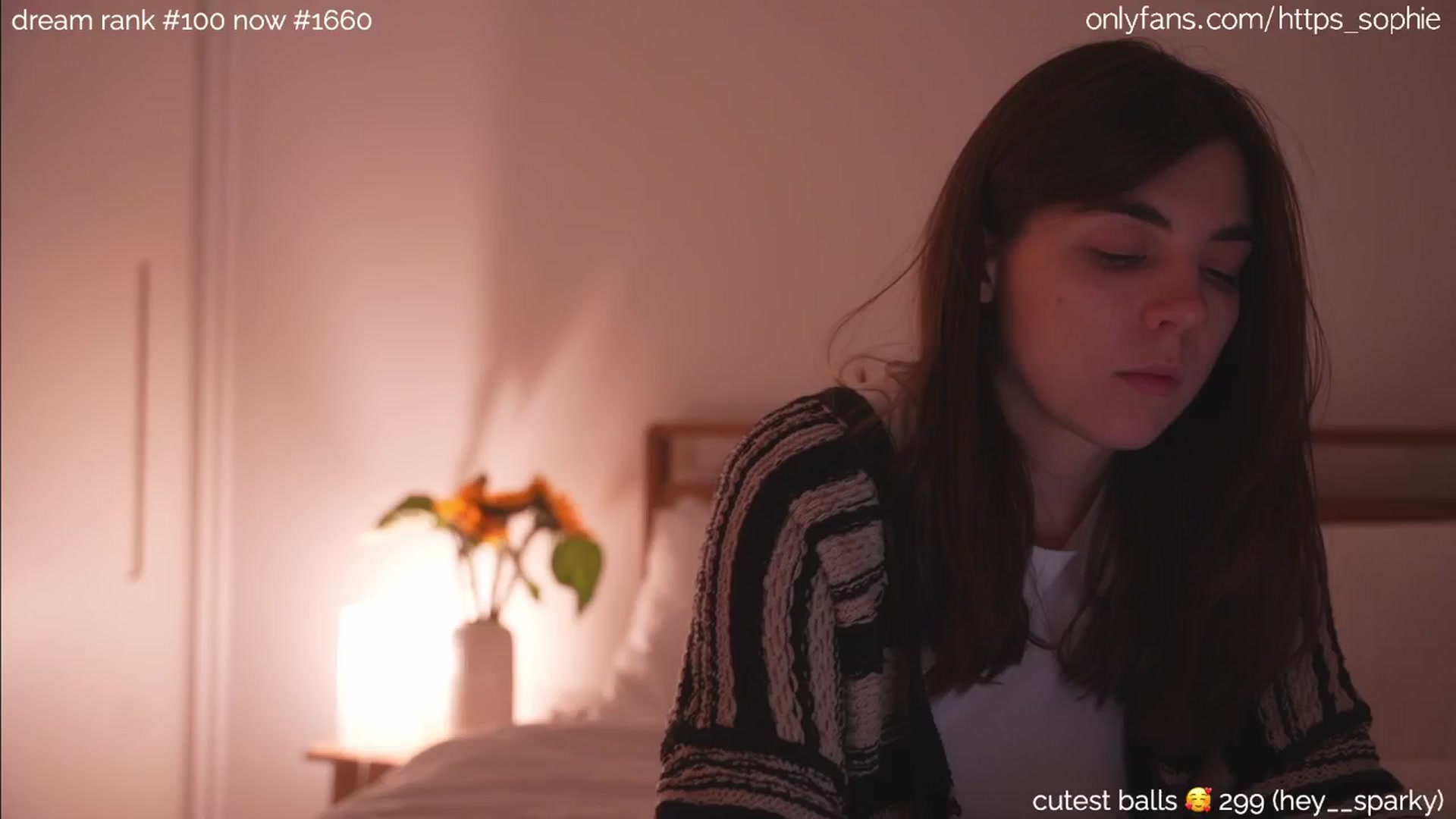 Gallery image thumbnail from camguurl's myfreecams stream on, 07/03/2024, 03:12 image 18 of 20