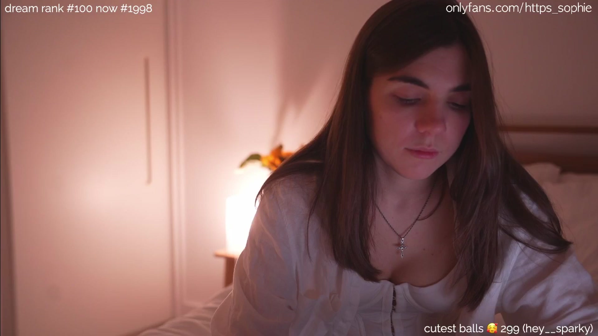 Gallery image thumbnail from camguurl's myfreecams stream on, 07/04/2024, 01:39 image 11 of 20