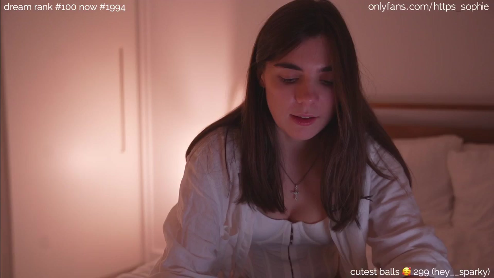 Gallery image thumbnail from camguurl's myfreecams stream on, 07/04/2024, 01:39 image 9 of 20