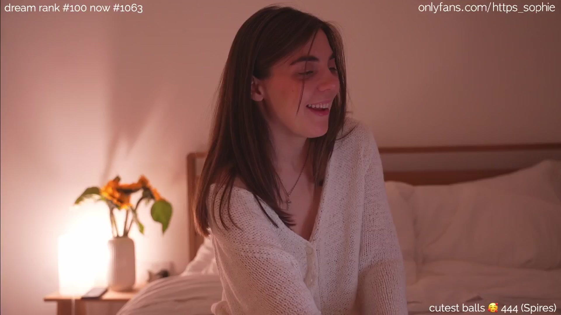 Gallery image thumbnail from camguurl's myfreecams stream on, 07/05/2024, 03:40 image 12 of 20