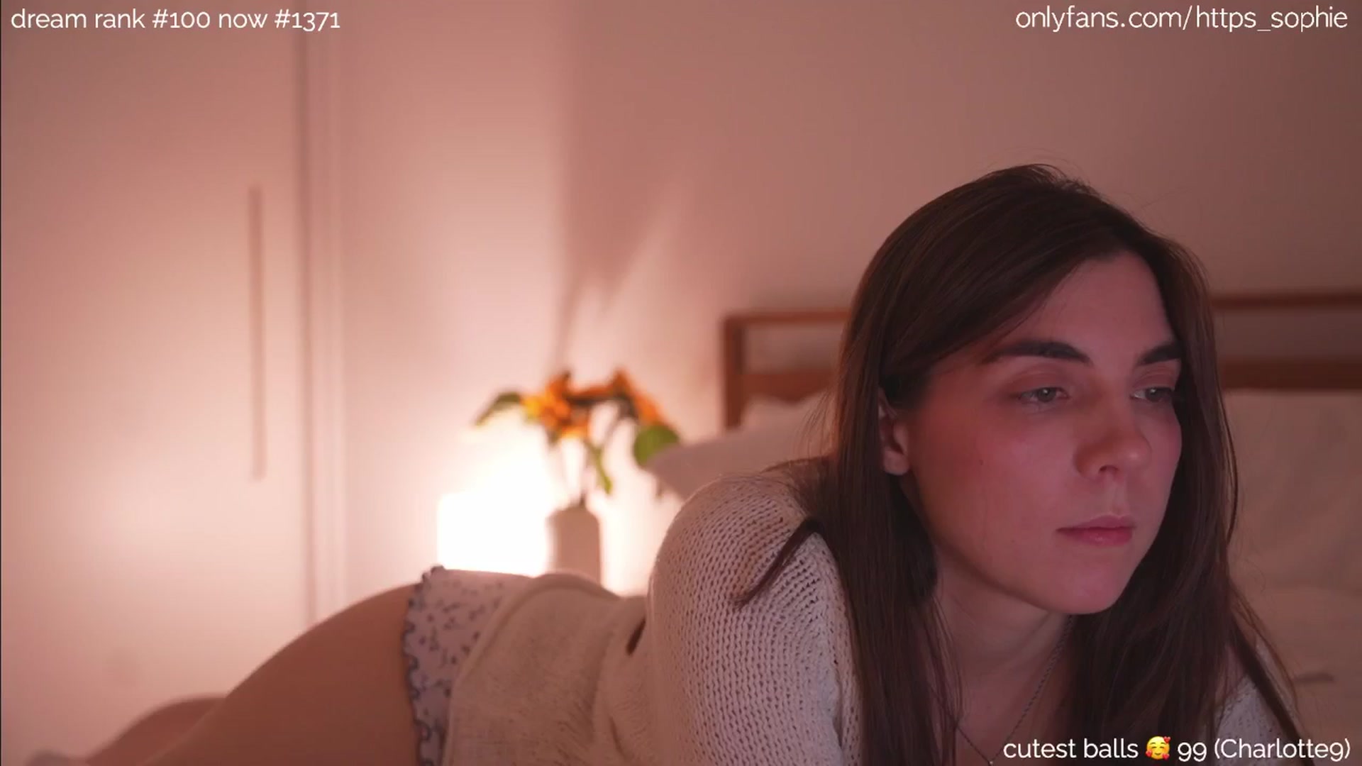Gallery image thumbnail from camguurl's myfreecams stream on, 07/05/2024, 03:40 image 6 of 20