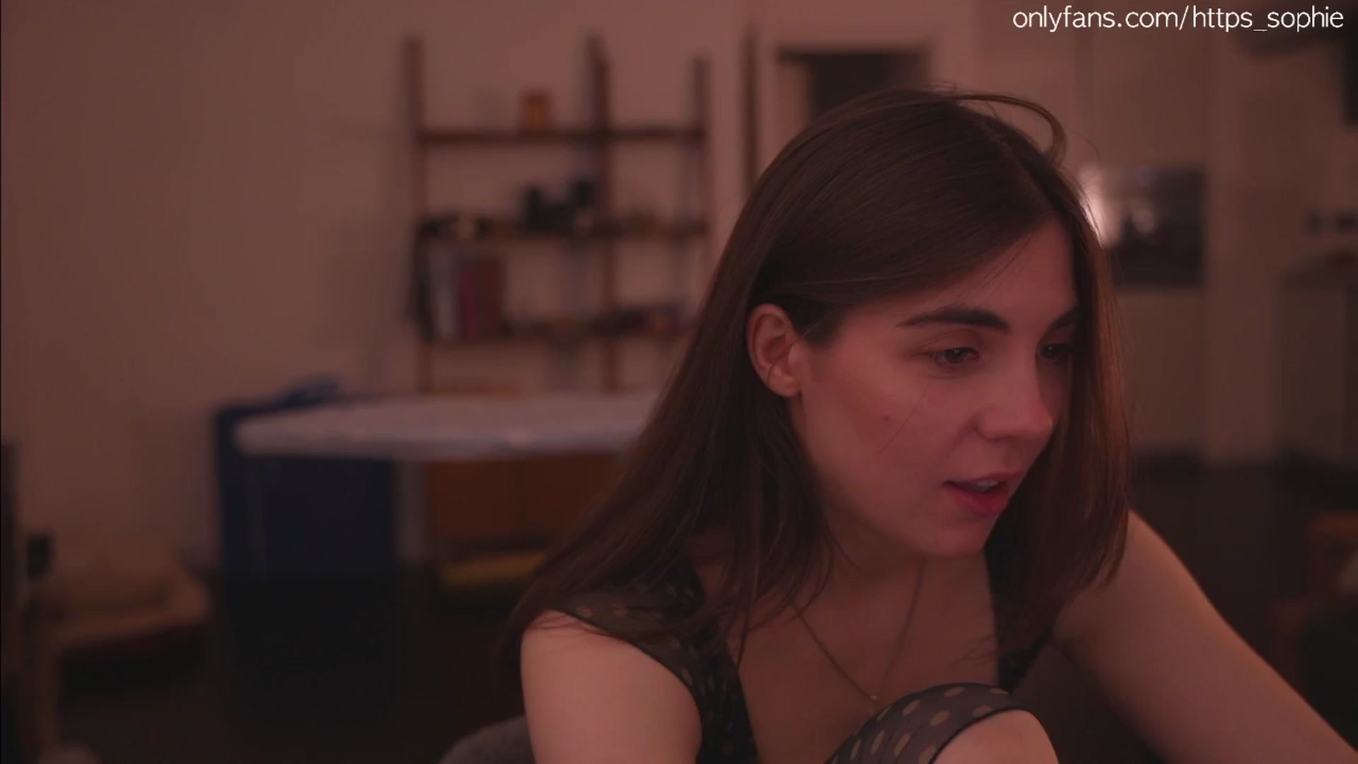 Gallery image thumbnail from camguurl's myfreecams stream on, 07/06/2024, 03:43 image 7 of 20