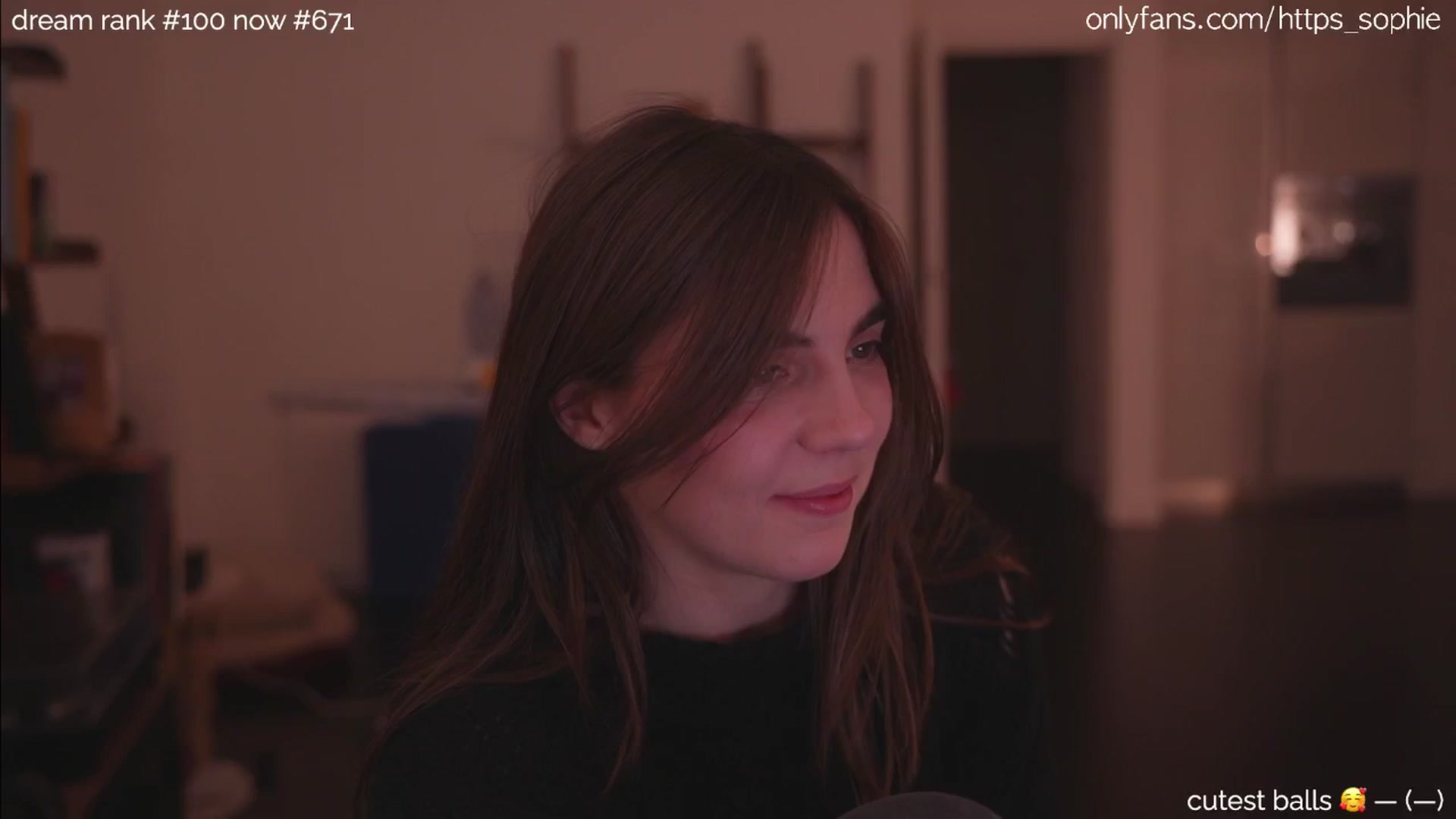 Gallery image thumbnail from camguurl's myfreecams stream on, 07/07/2024, 02:41 image 2 of 20