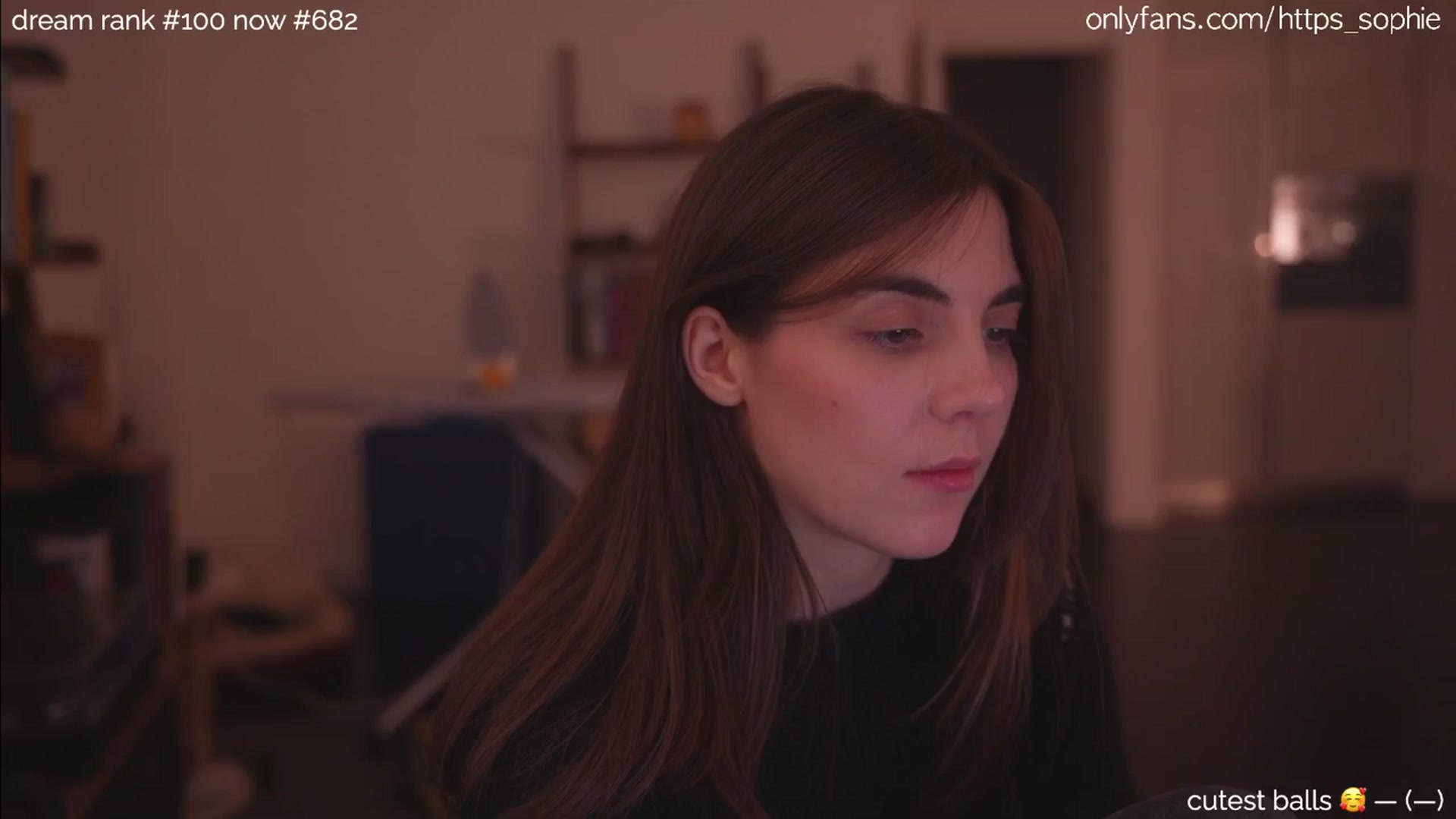 Gallery image thumbnail from camguurl's myfreecams stream on, 07/07/2024, 02:41 image 13 of 20