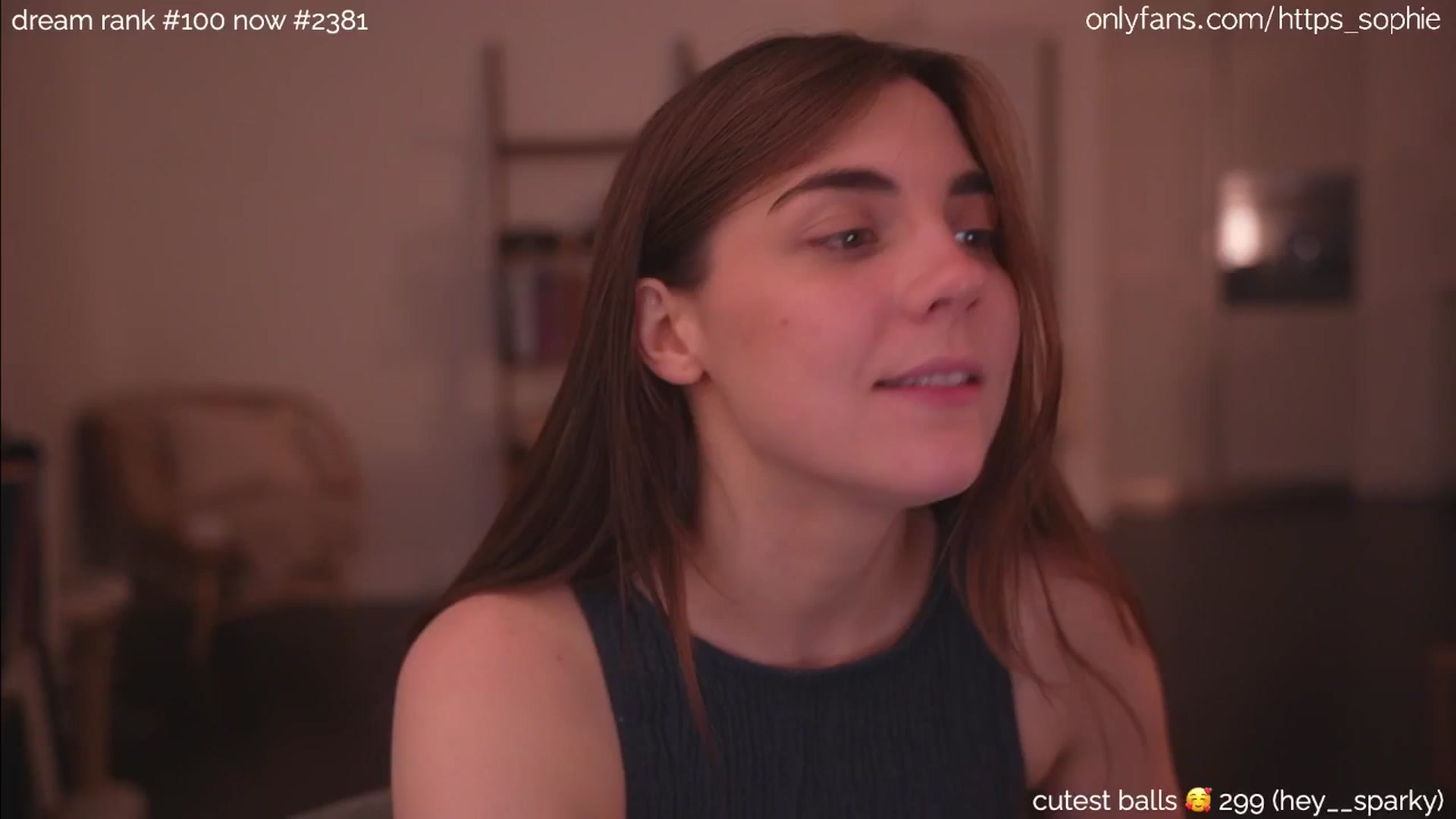 Gallery image thumbnail from camguurl's myfreecams stream on, 07/25/2024, 22:48 image 19 of 20