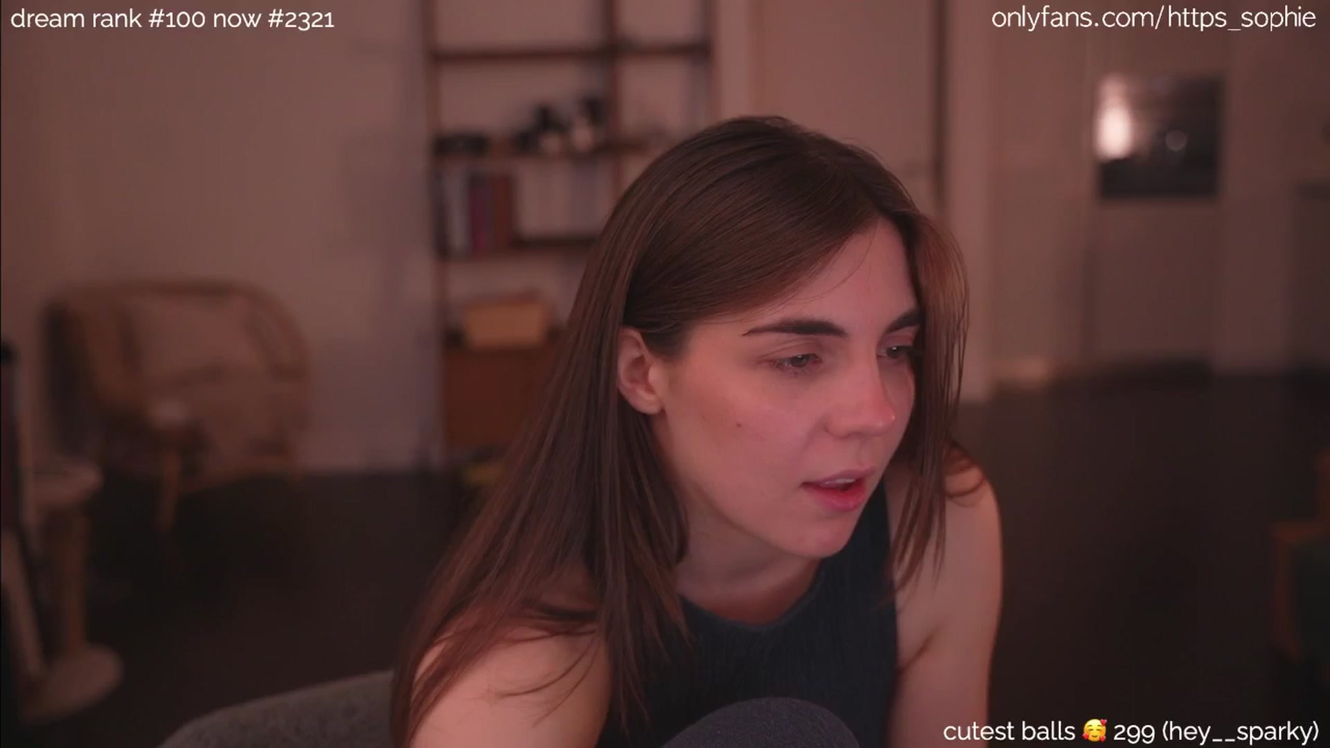 Gallery image thumbnail from camguurl's myfreecams stream on, 07/26/2024, 24:02 image 17 of 20