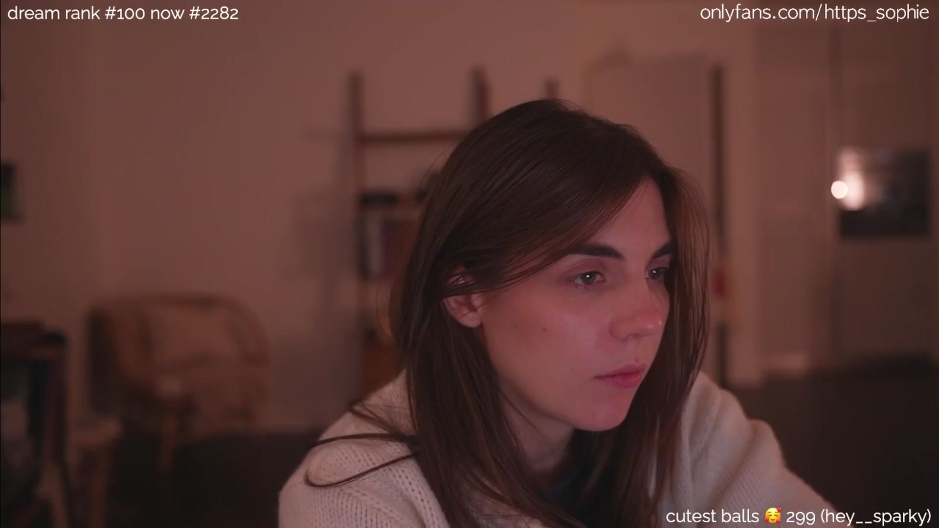 Gallery image thumbnail from camguurl's myfreecams stream on, 07/26/2024, 01:26 image 2 of 20