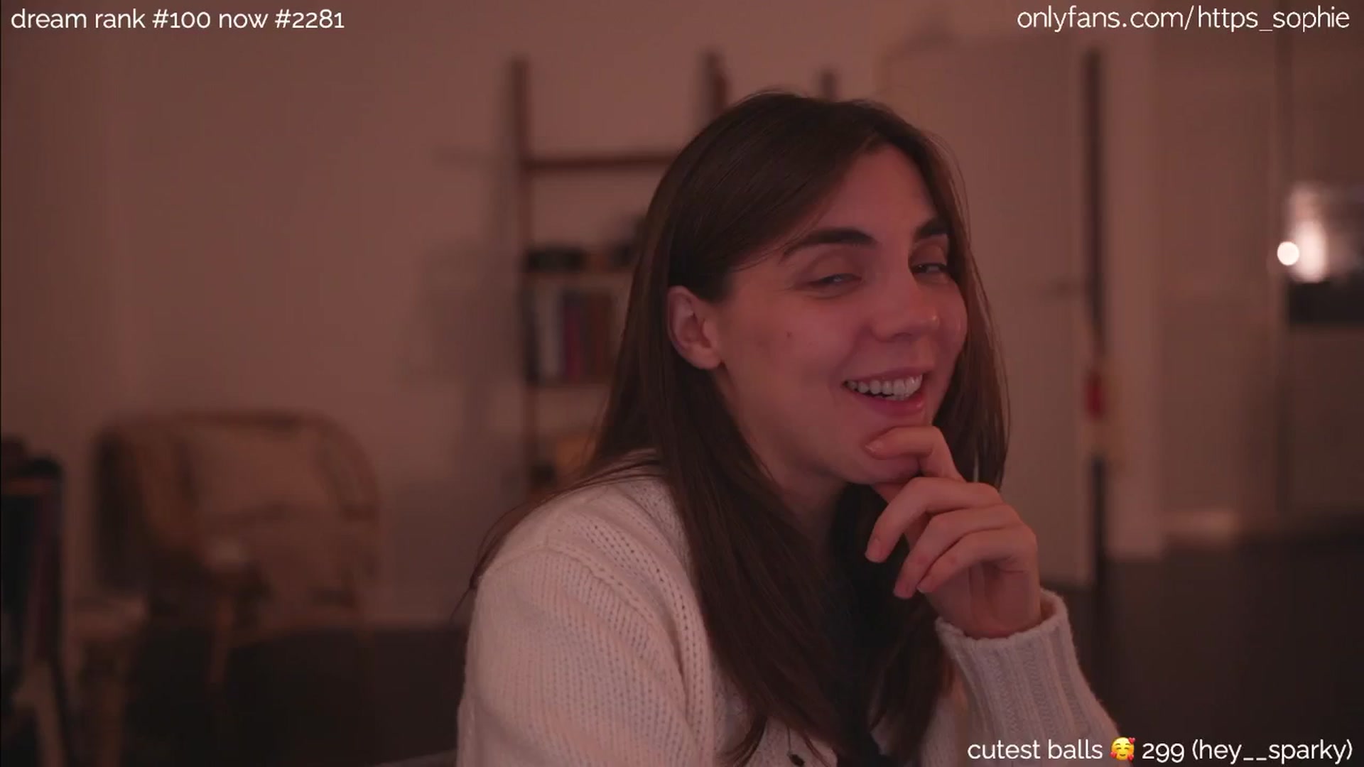 Gallery image thumbnail from camguurl's myfreecams stream on, 07/26/2024, 01:26 image 18 of 20