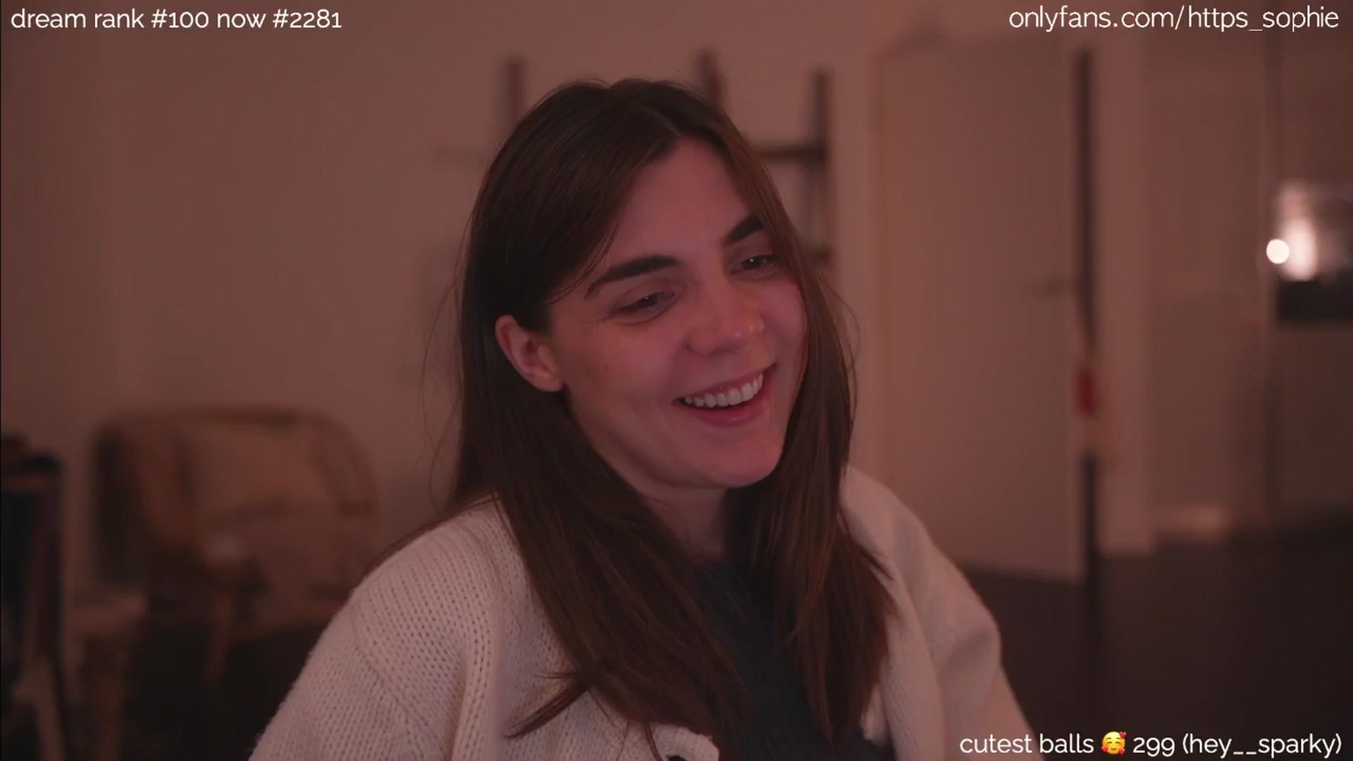 Gallery image thumbnail from camguurl's myfreecams stream on, 07/26/2024, 01:26 image 17 of 20