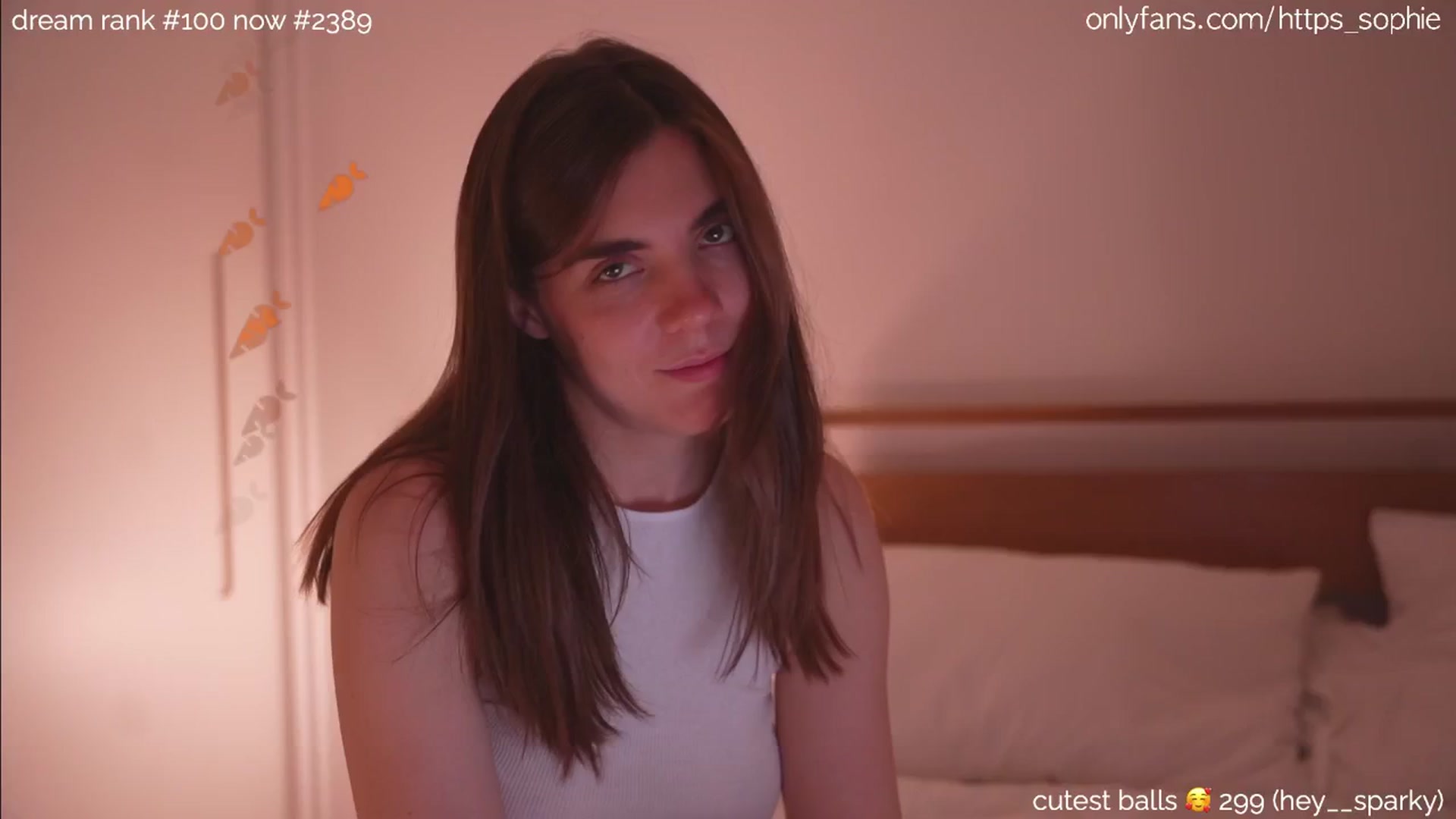 Gallery image thumbnail from camguurl's myfreecams stream on, 07/31/2024, 02:43 image 12 of 20