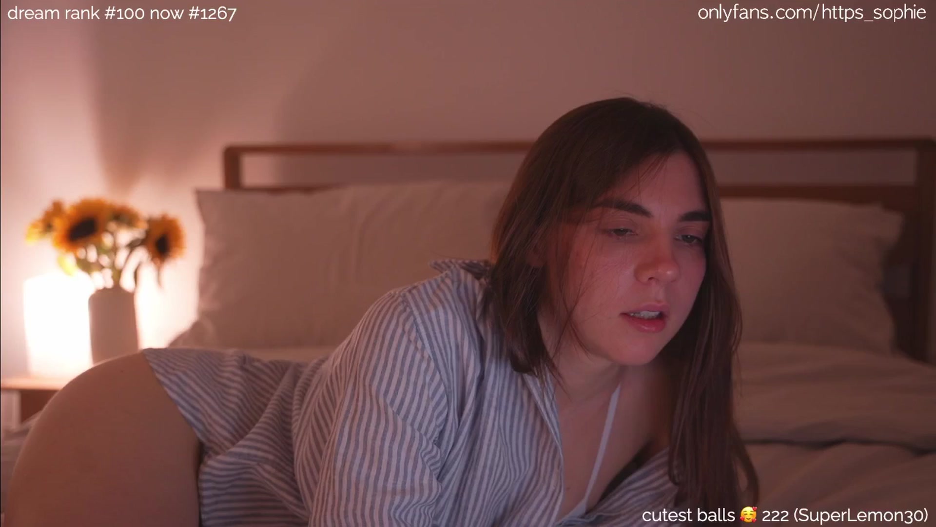 Gallery image thumbnail from camguurl's myfreecams stream on, 08/06/2024, 02:30 image 3 of 20
