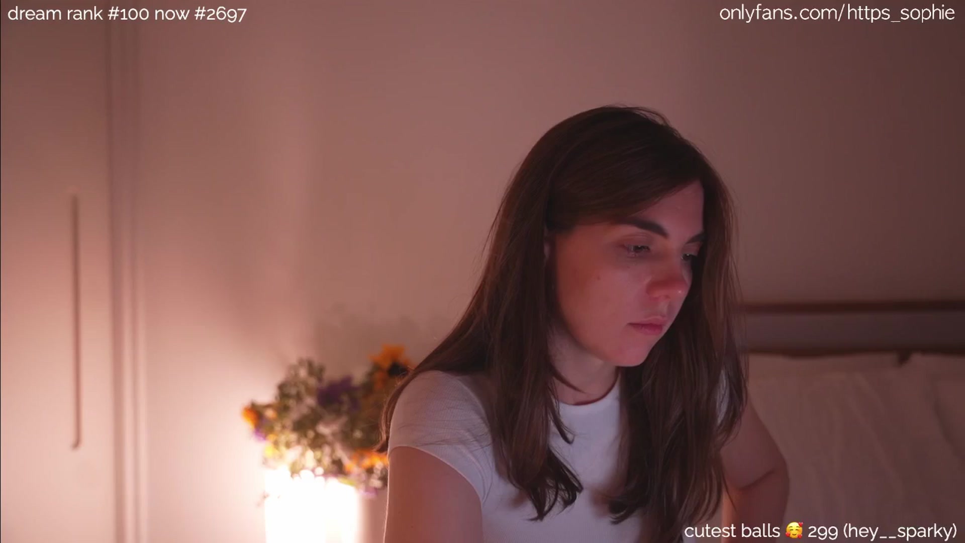 Gallery image thumbnail from camguurl's myfreecams stream on, 08/18/2024, 02:35 image 20 of 20