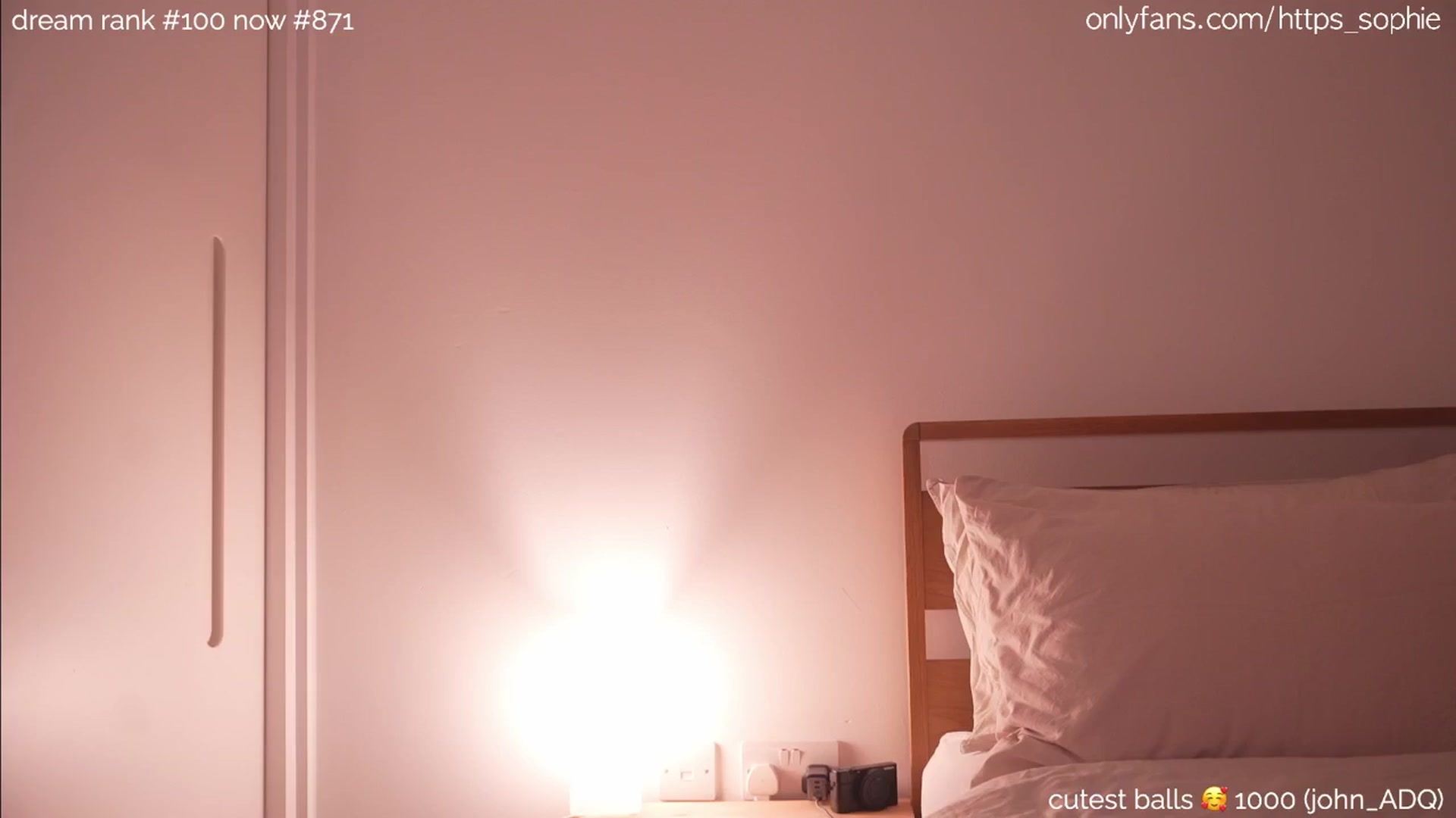 Gallery image thumbnail from camguurl's myfreecams stream on, 08/24/2024, 01:52 image 10 of 20