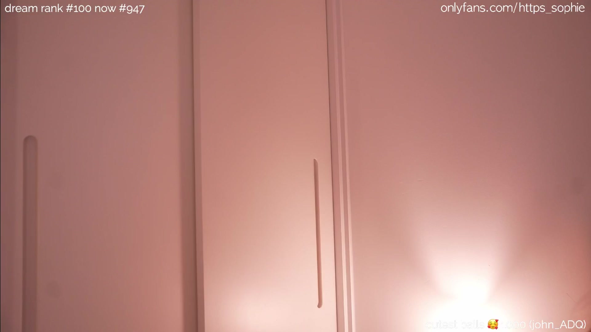 Gallery image thumbnail from camguurl's myfreecams stream on, 08/24/2024, 01:52 image 1 of 20