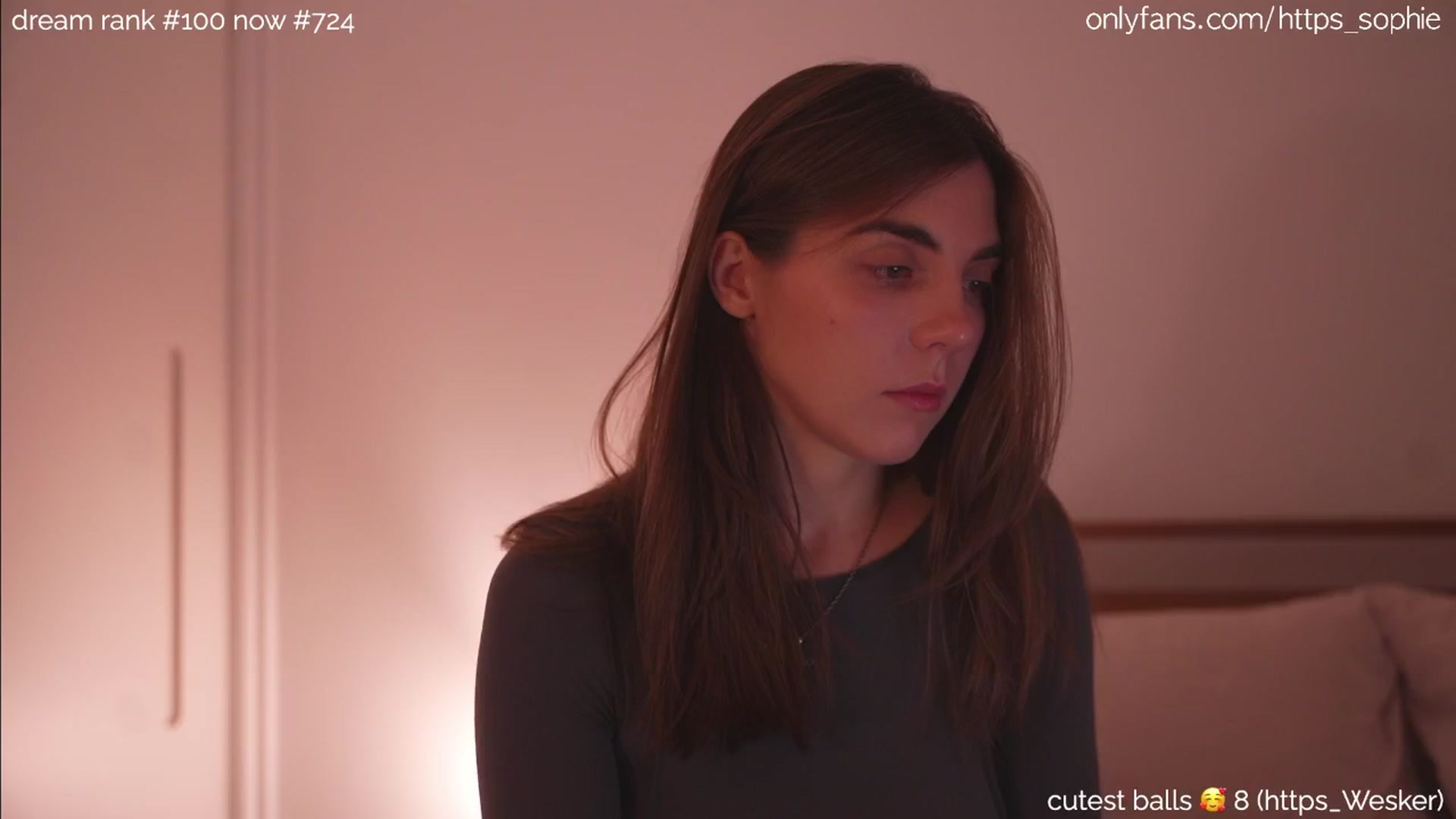 Gallery image thumbnail from camguurl's myfreecams stream on, 08/24/2024, 21:39 image 10 of 20