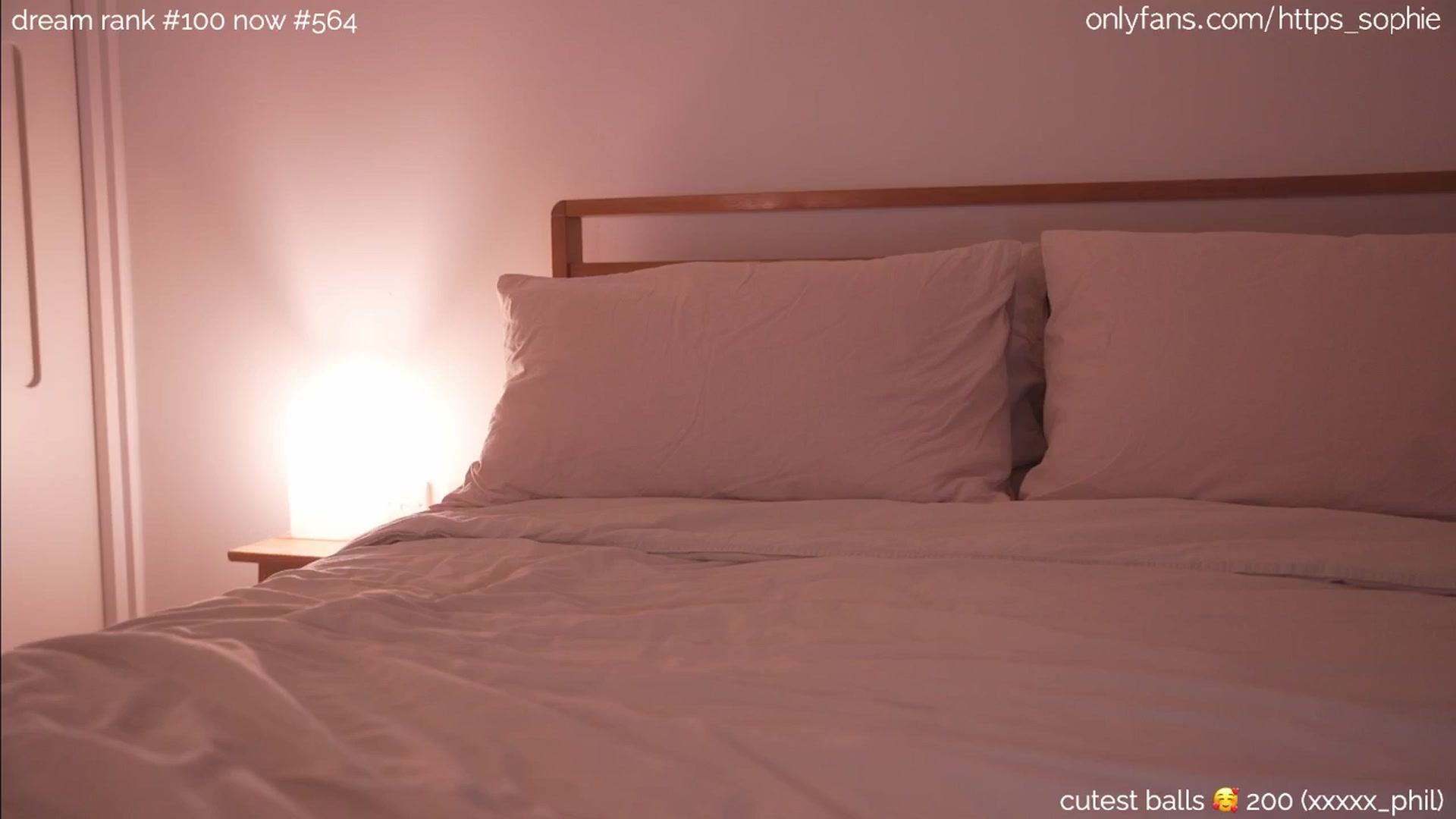 Gallery image thumbnail from camguurl's myfreecams stream on, 08/25/2024, 22:13 image 9 of 20