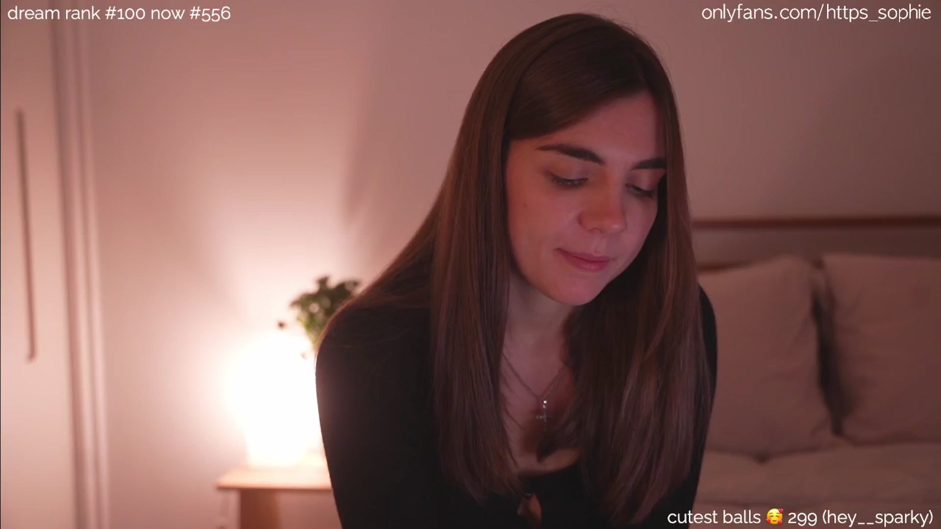 Gallery image thumbnail from camguurl's myfreecams stream on, 08/26/2024, 02:20 image 2 of 20