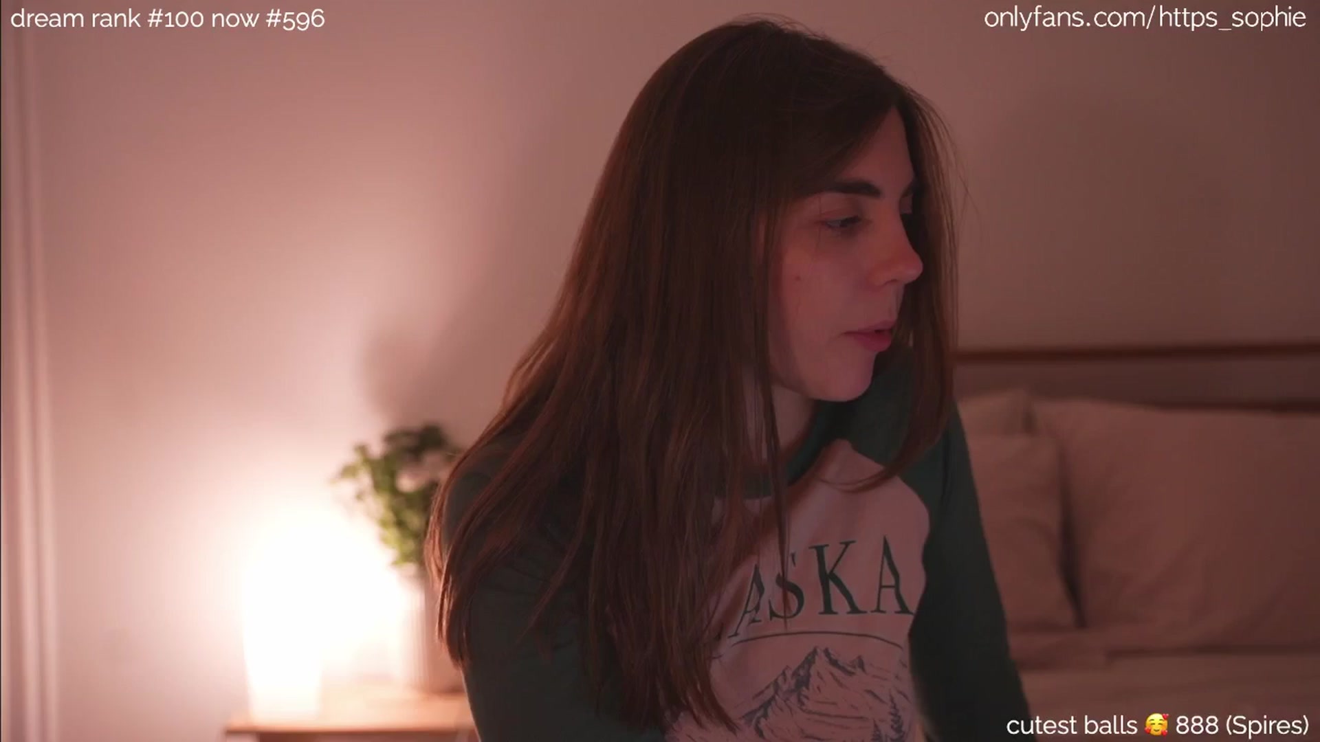 Gallery image thumbnail from camguurl's myfreecams stream on, 08/31/2024, 24:04 image 12 of 20