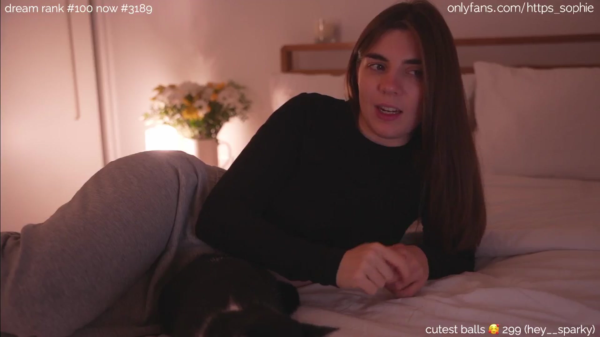 Gallery image thumbnail from camguurl's myfreecams stream on, 09/03/2024, 02:03 image 5 of 20