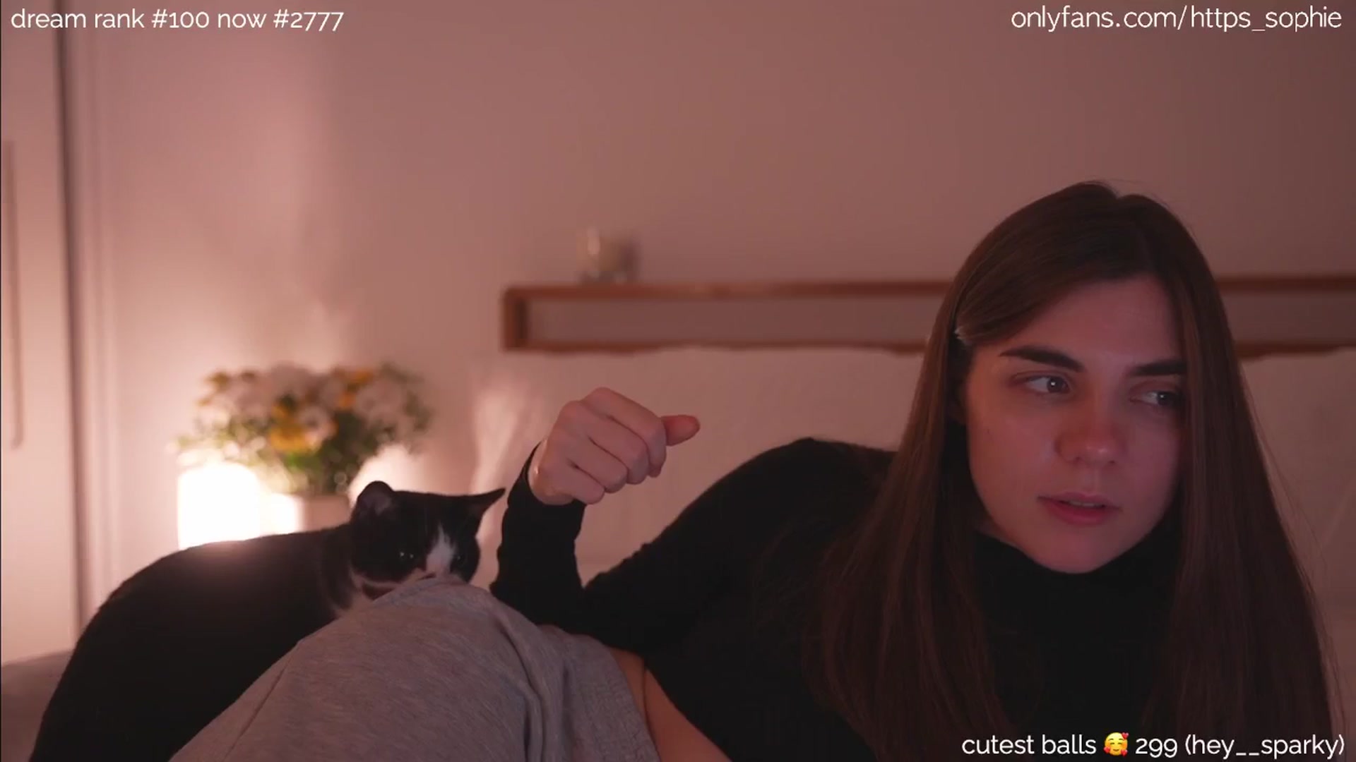 Gallery image thumbnail from camguurl's myfreecams stream on, 09/03/2024, 02:03 image 11 of 20