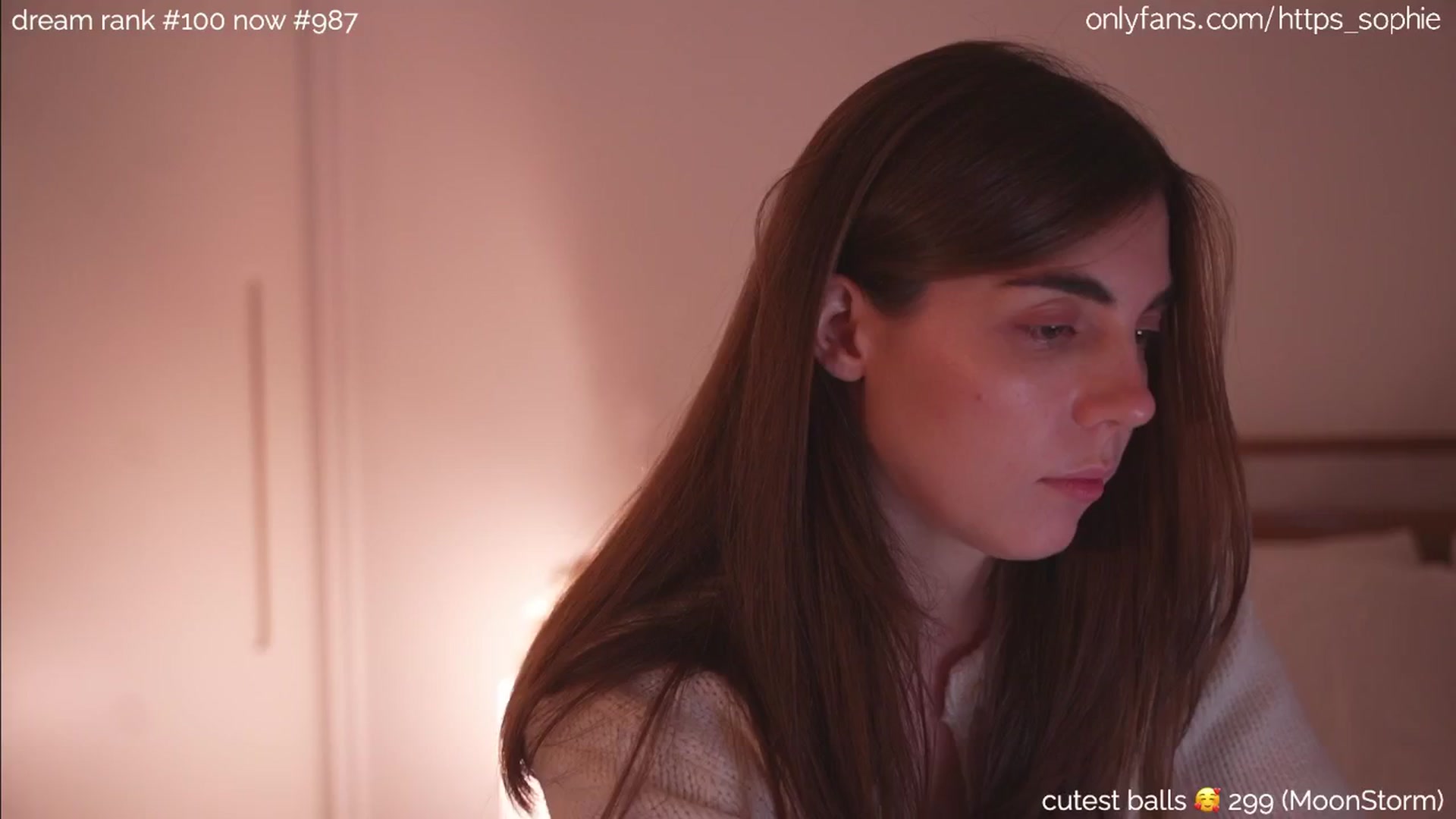 Gallery image thumbnail from camguurl's myfreecams stream on, 09/07/2024, 02:31 image 13 of 20
