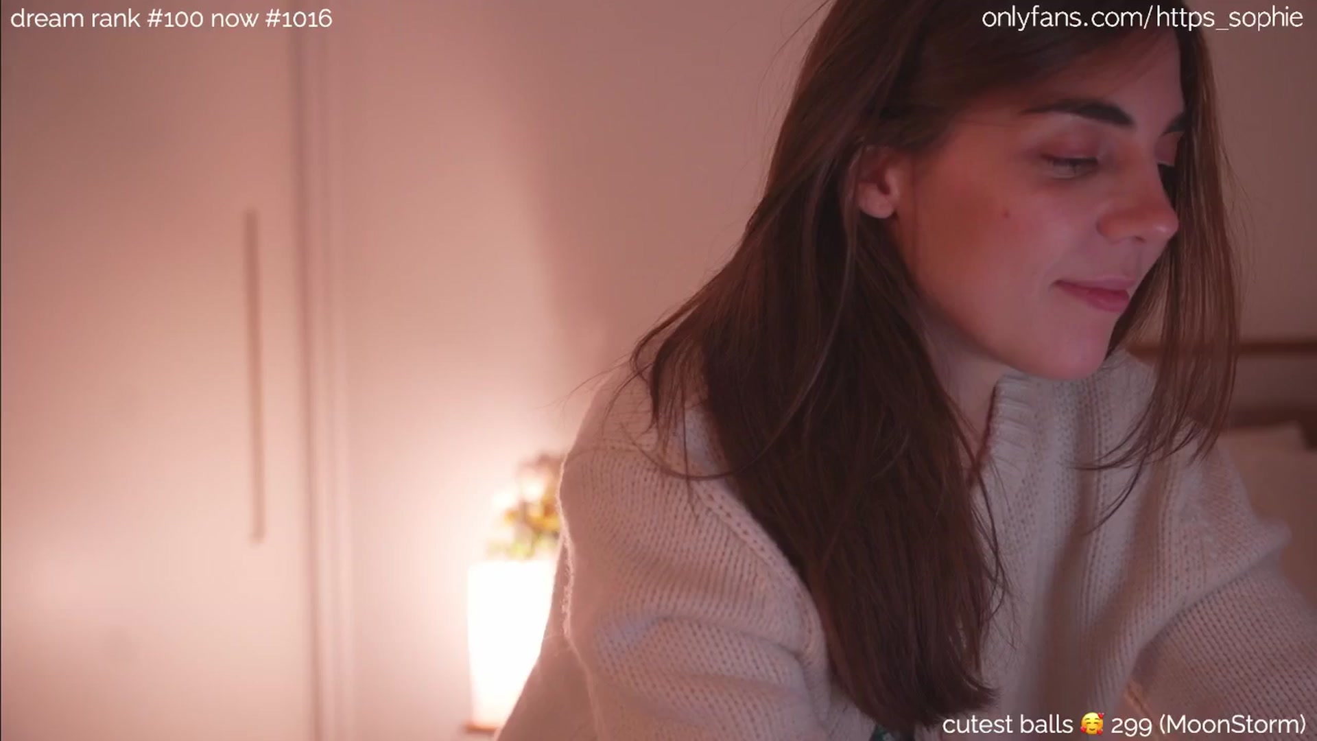 Gallery image thumbnail from camguurl's myfreecams stream on, 09/07/2024, 02:31 image 2 of 20