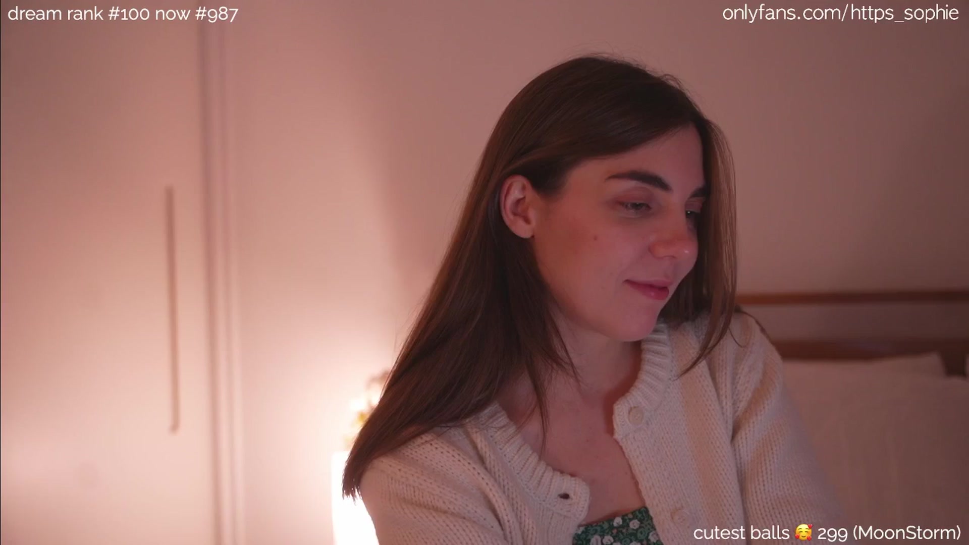 Gallery image thumbnail from camguurl's myfreecams stream on, 09/07/2024, 02:31 image 15 of 20