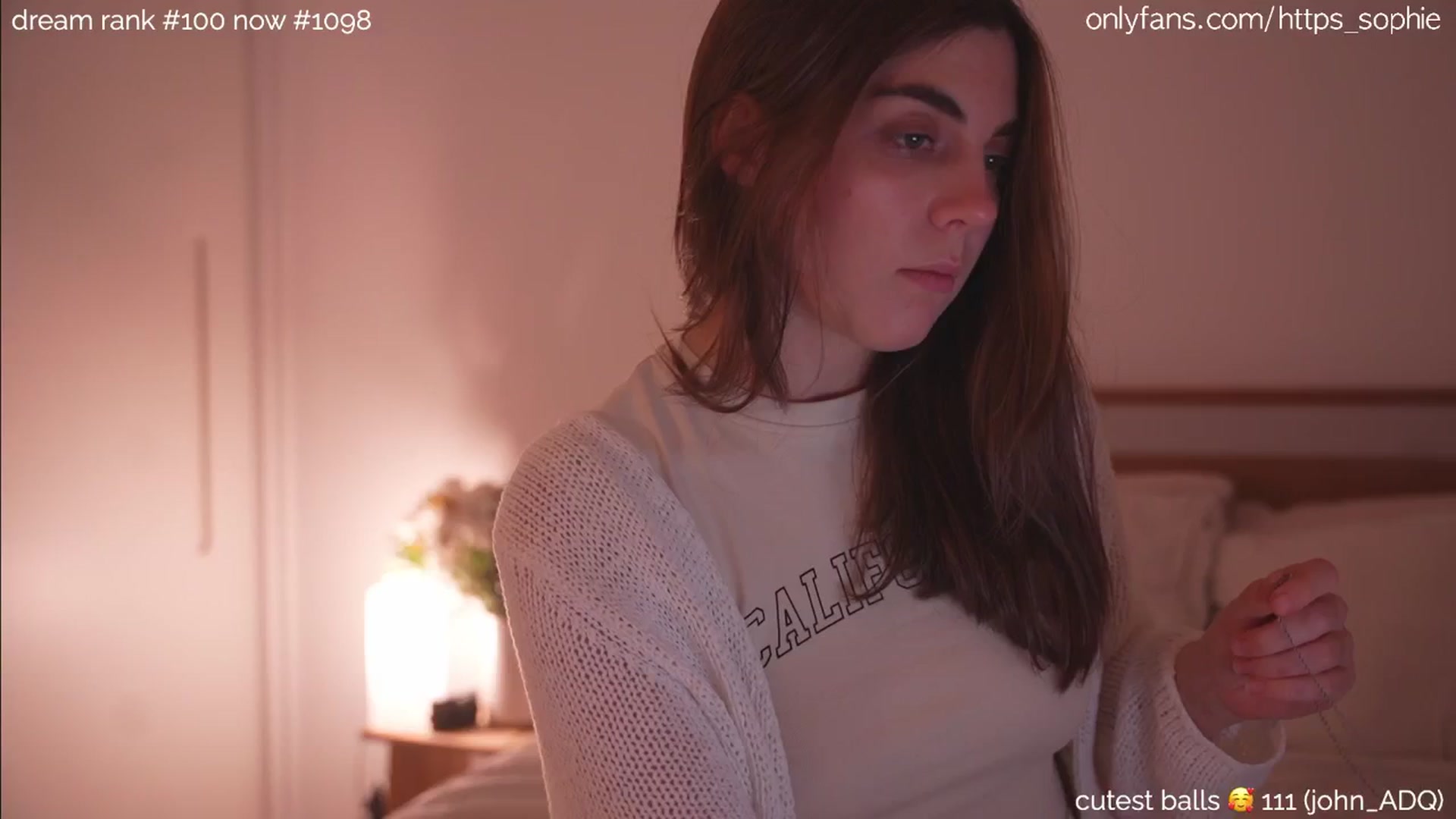 Gallery image thumbnail from camguurl's myfreecams stream on, 09/10/2024, 24:03 image 13 of 20