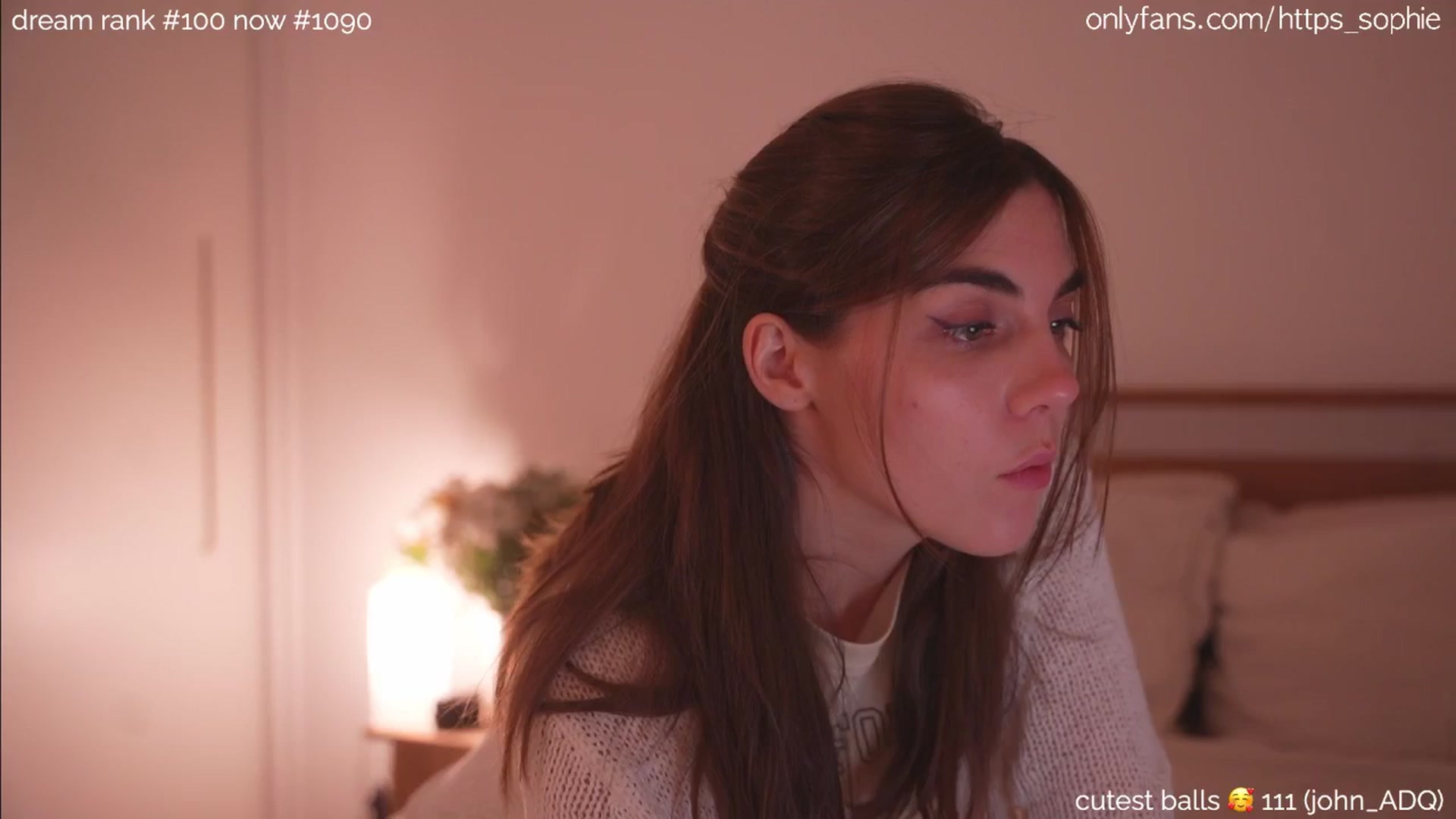 Gallery image thumbnail from camguurl's myfreecams stream on, 09/10/2024, 24:03 image 17 of 20