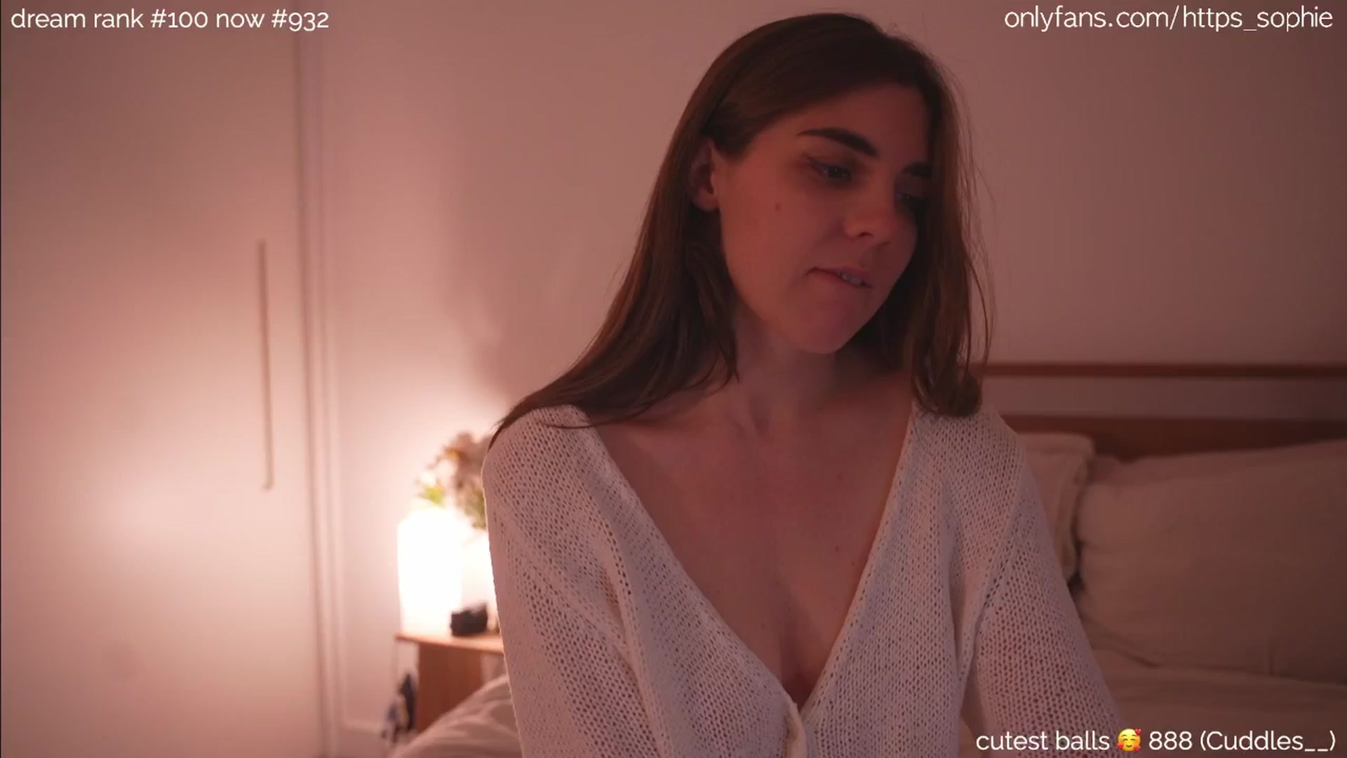 Gallery image thumbnail from camguurl's myfreecams stream on, 09/10/2024, 01:27 image 15 of 20