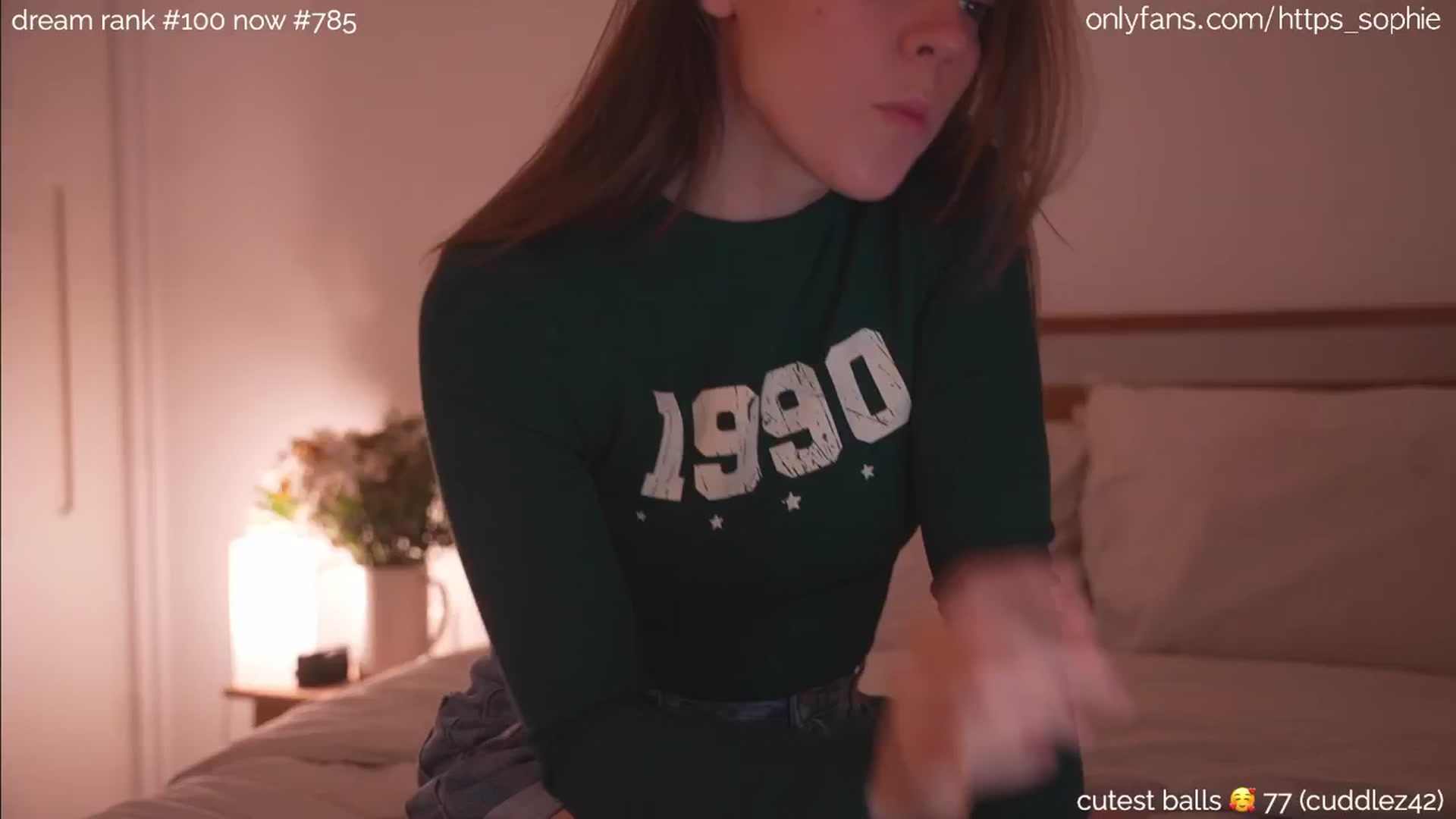 Gallery image thumbnail from camguurl's myfreecams stream on, 09/11/2024, 23:15 image 5 of 20