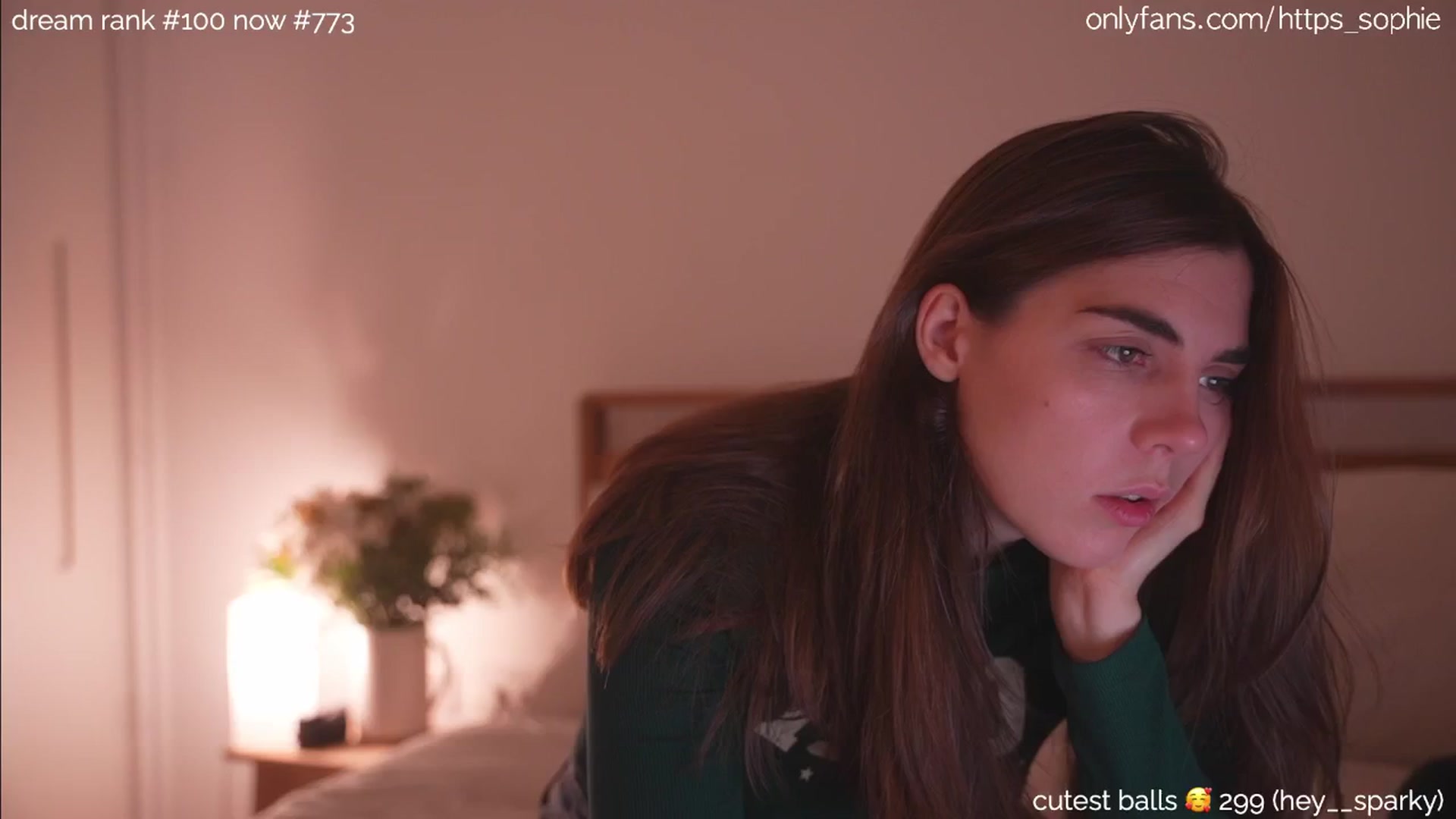 Gallery image thumbnail from camguurl's myfreecams stream on, 09/11/2024, 23:15 image 20 of 20