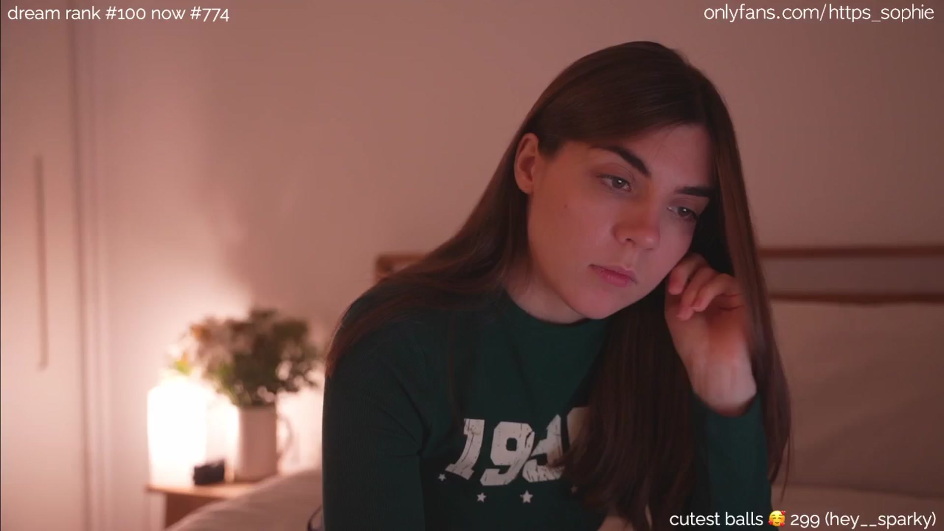 Gallery image thumbnail from camguurl's myfreecams stream on, 09/11/2024, 23:15 image 10 of 20