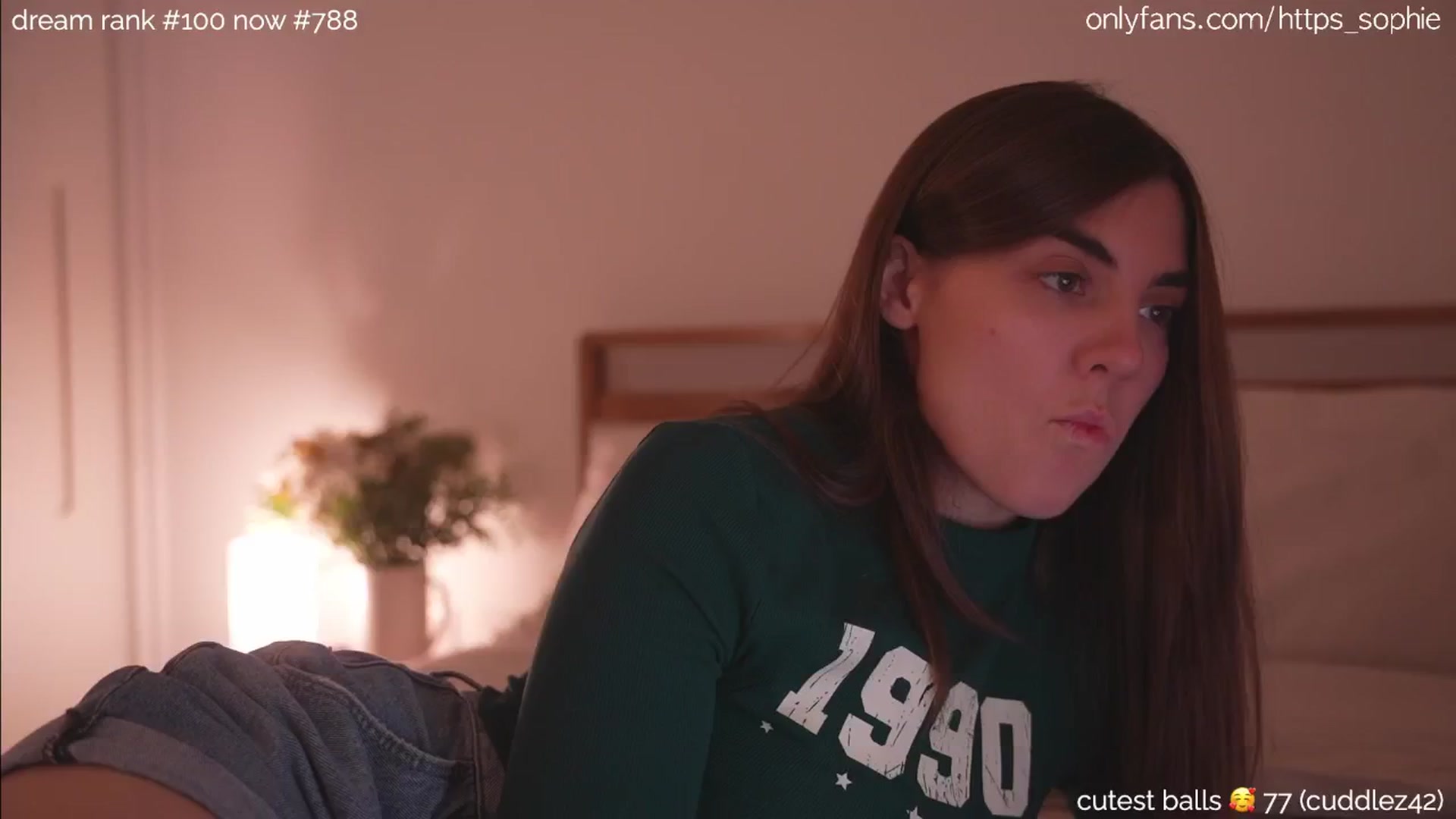 Gallery image thumbnail from camguurl's myfreecams stream on, 09/11/2024, 23:15 image 3 of 20