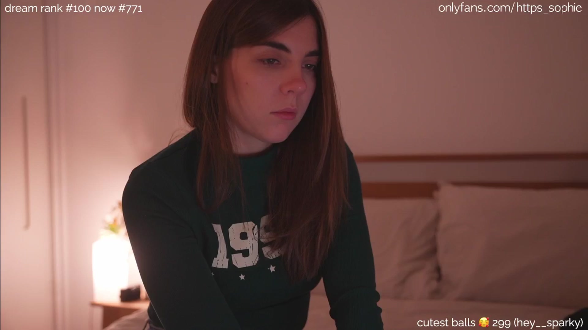 Gallery image thumbnail from camguurl's myfreecams stream on, 09/11/2024, 23:57 image 4 of 20