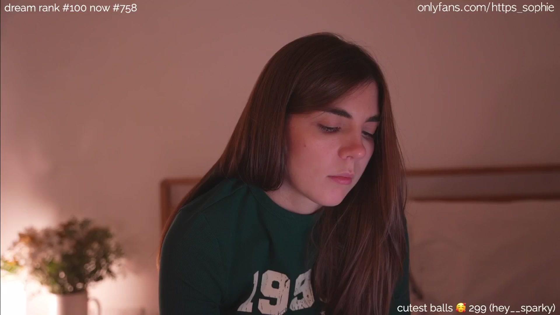 Gallery image thumbnail from camguurl's myfreecams stream on, 09/11/2024, 23:57 image 18 of 20