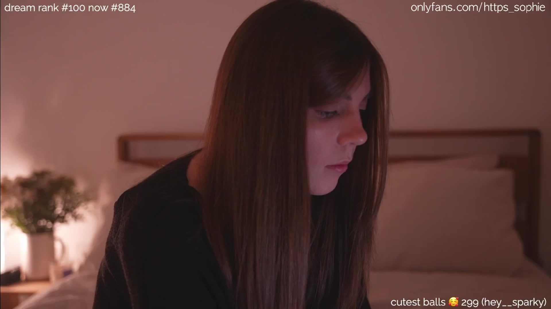 Gallery image thumbnail from camguurl's myfreecams stream on, 09/14/2024, 24:05 image 9 of 20